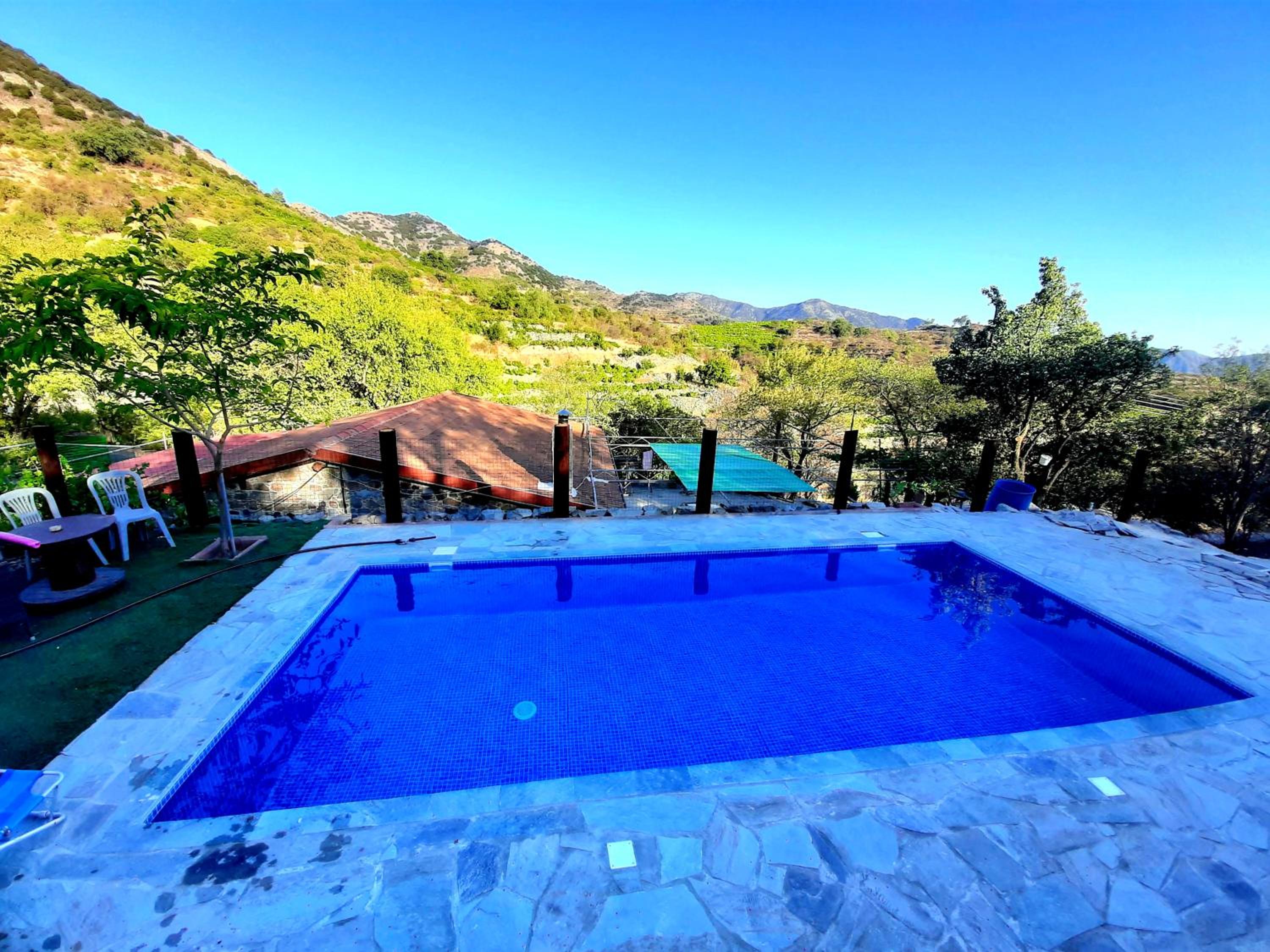Agrompelo House