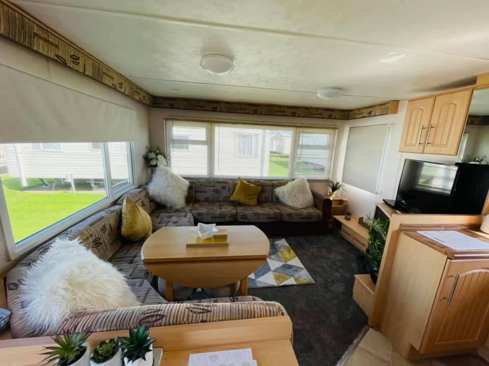 Caravan Retreats