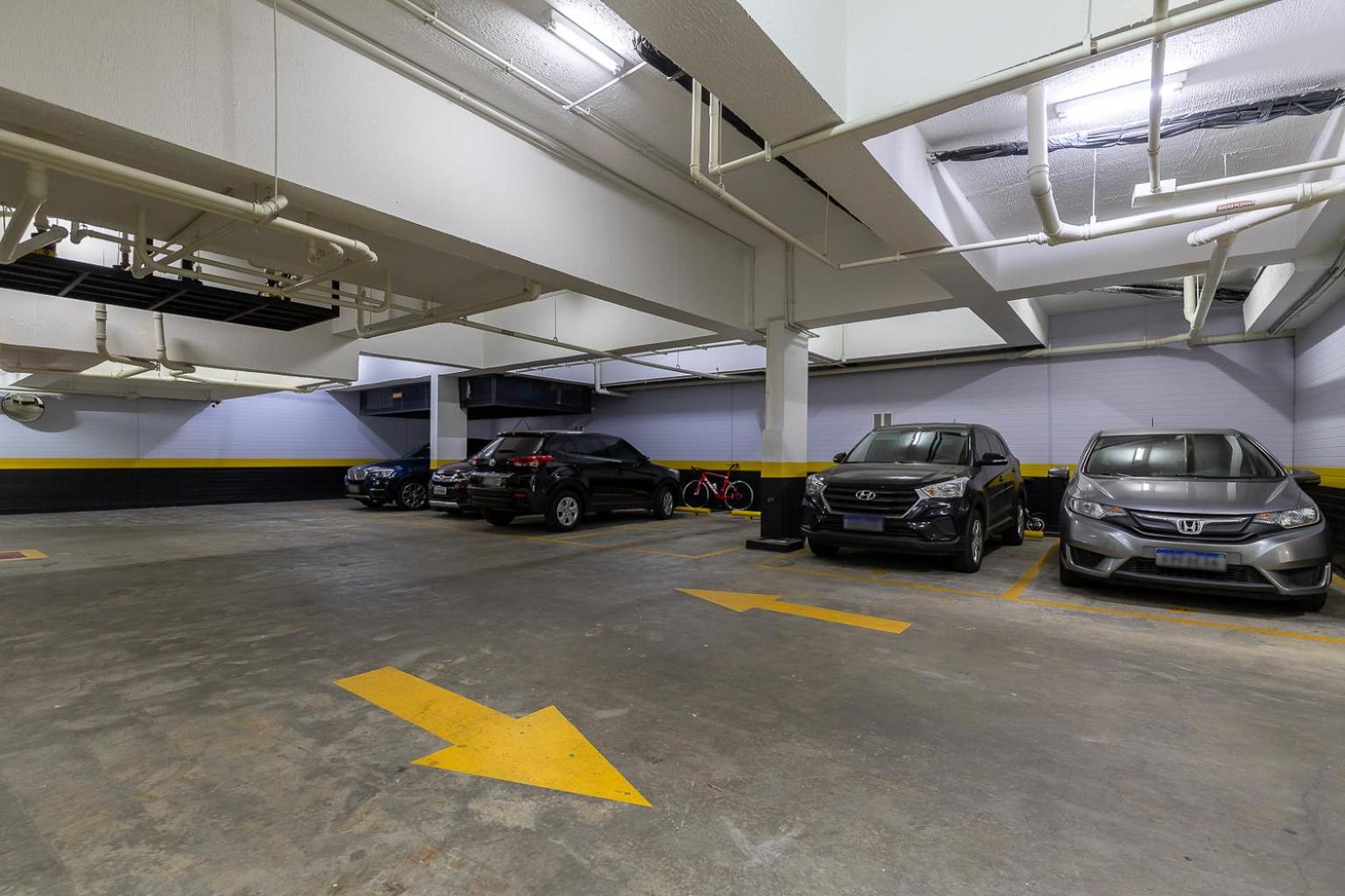 Loft em Moema, próximo ao Metro, com estacionamento no condomínio