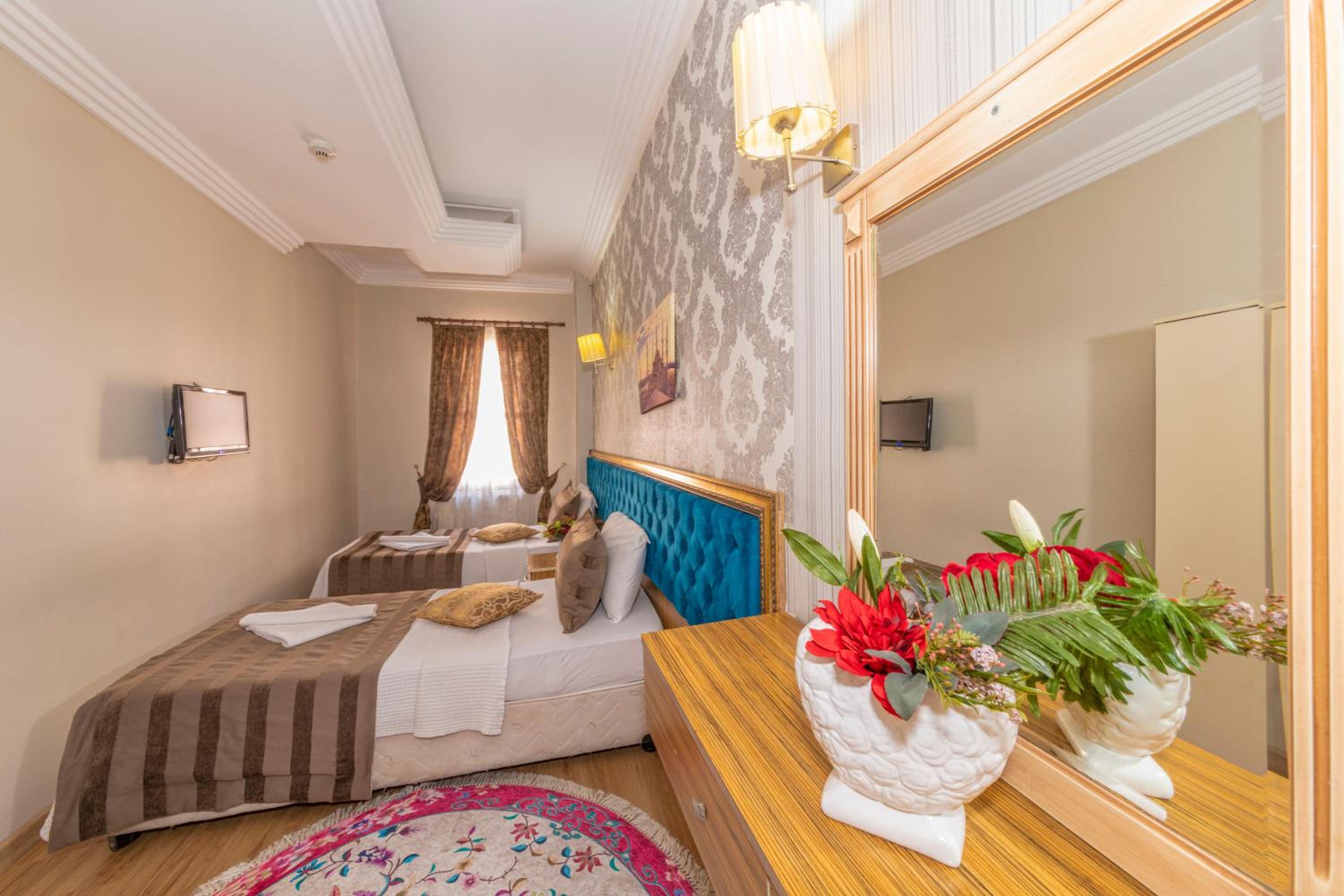 Ista Palace Hotel - Image 57