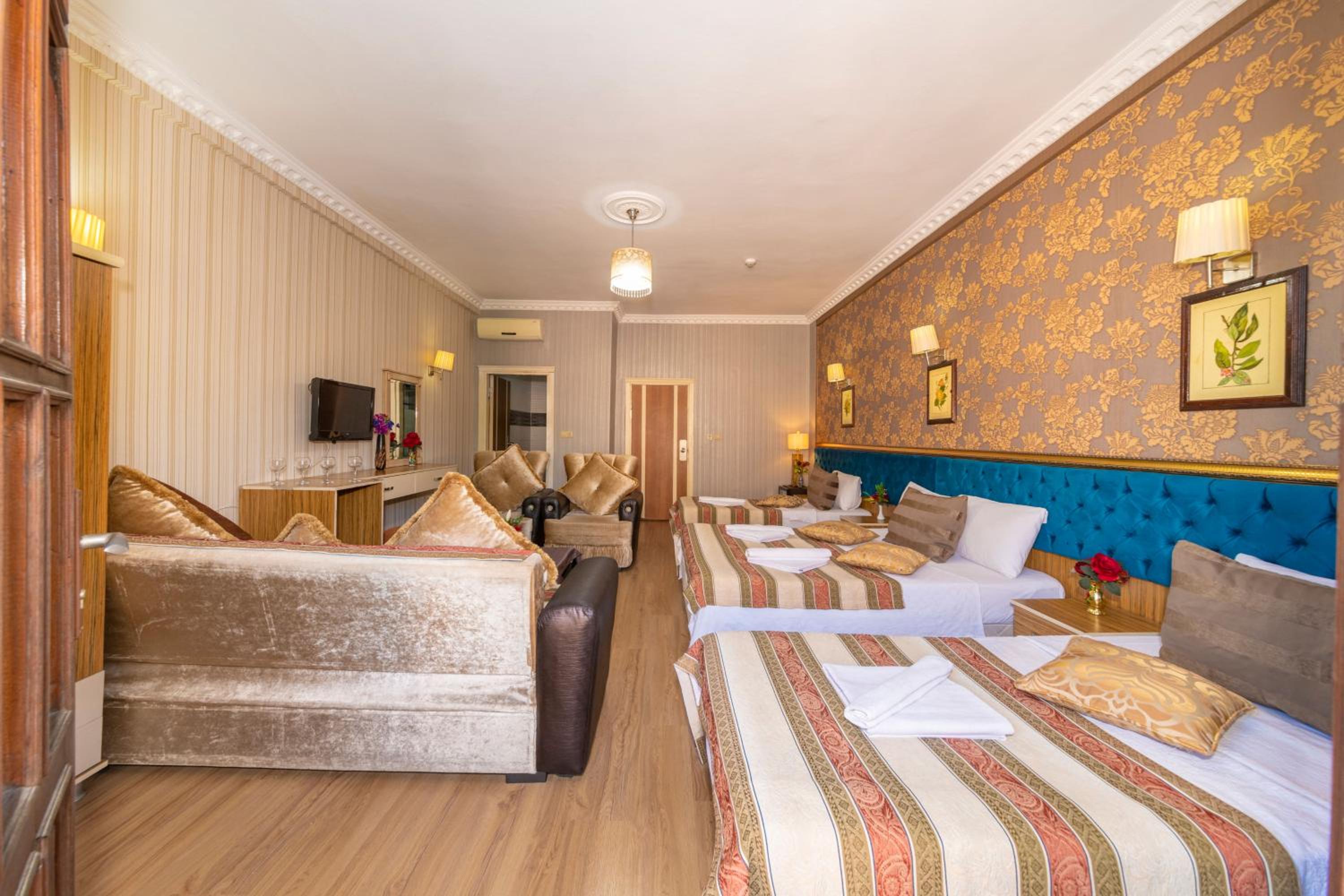 Ista Palace Hotel - Image 66