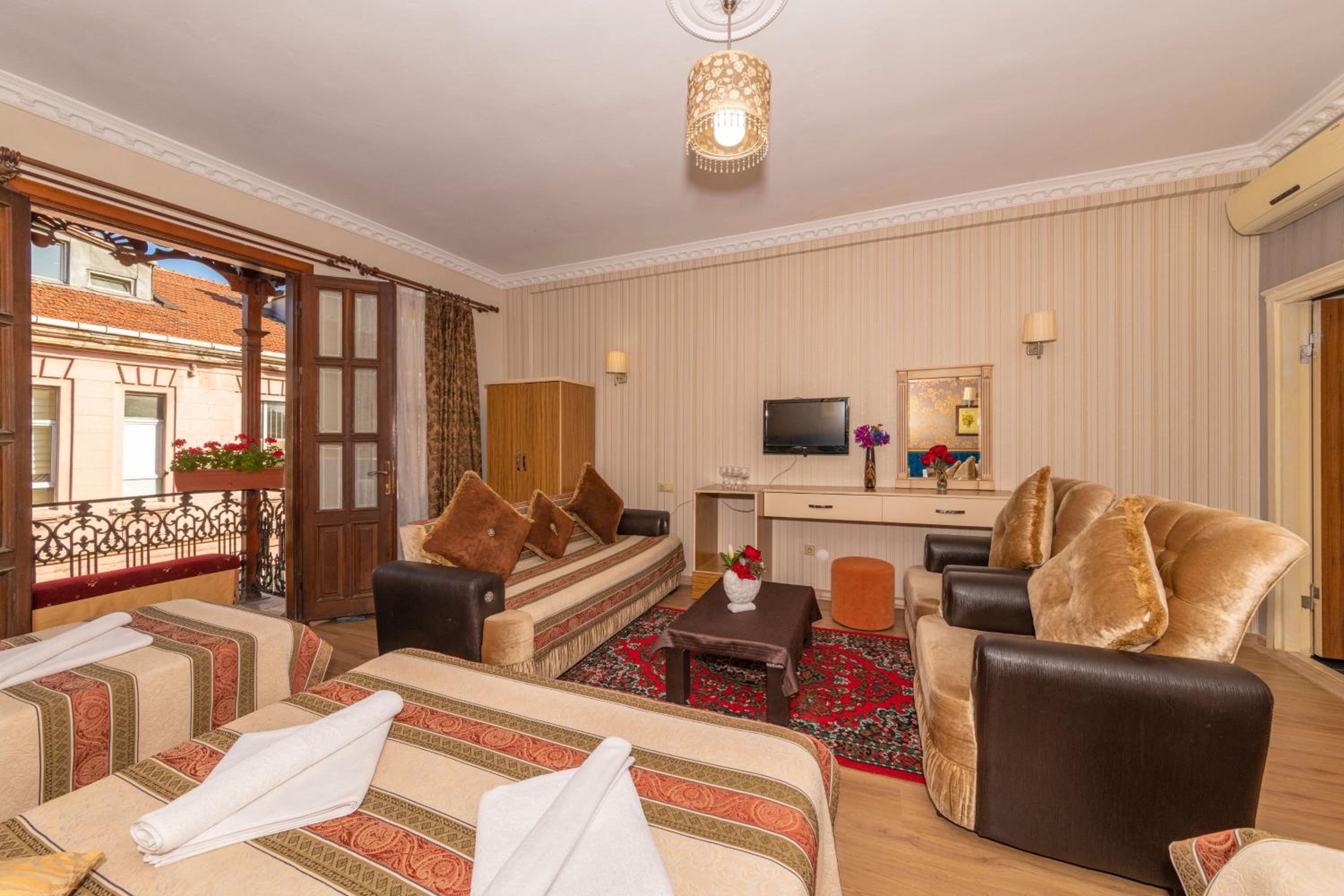 Ista Palace Hotel - Image 90