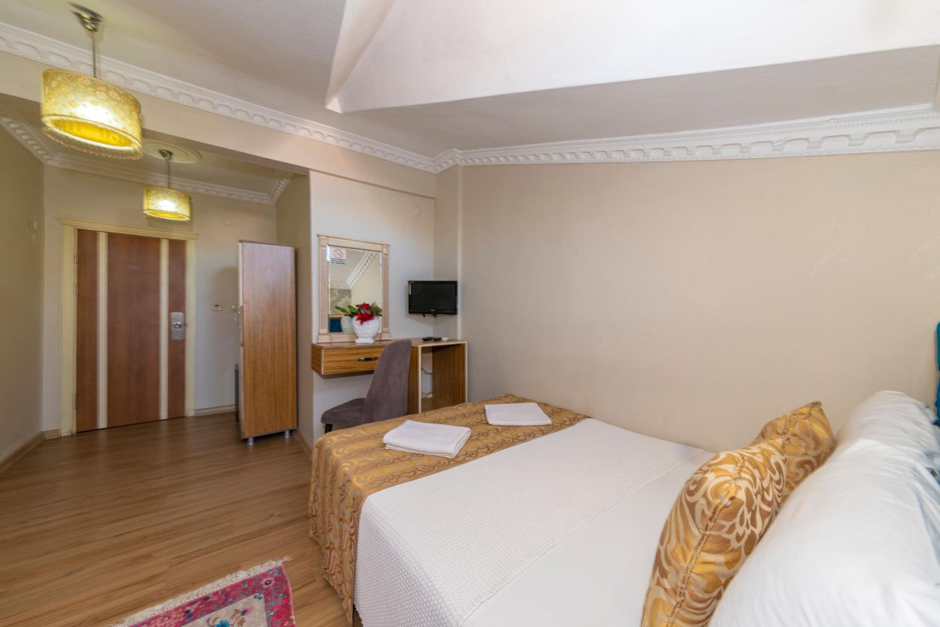 Ista Palace Hotel - Image 146