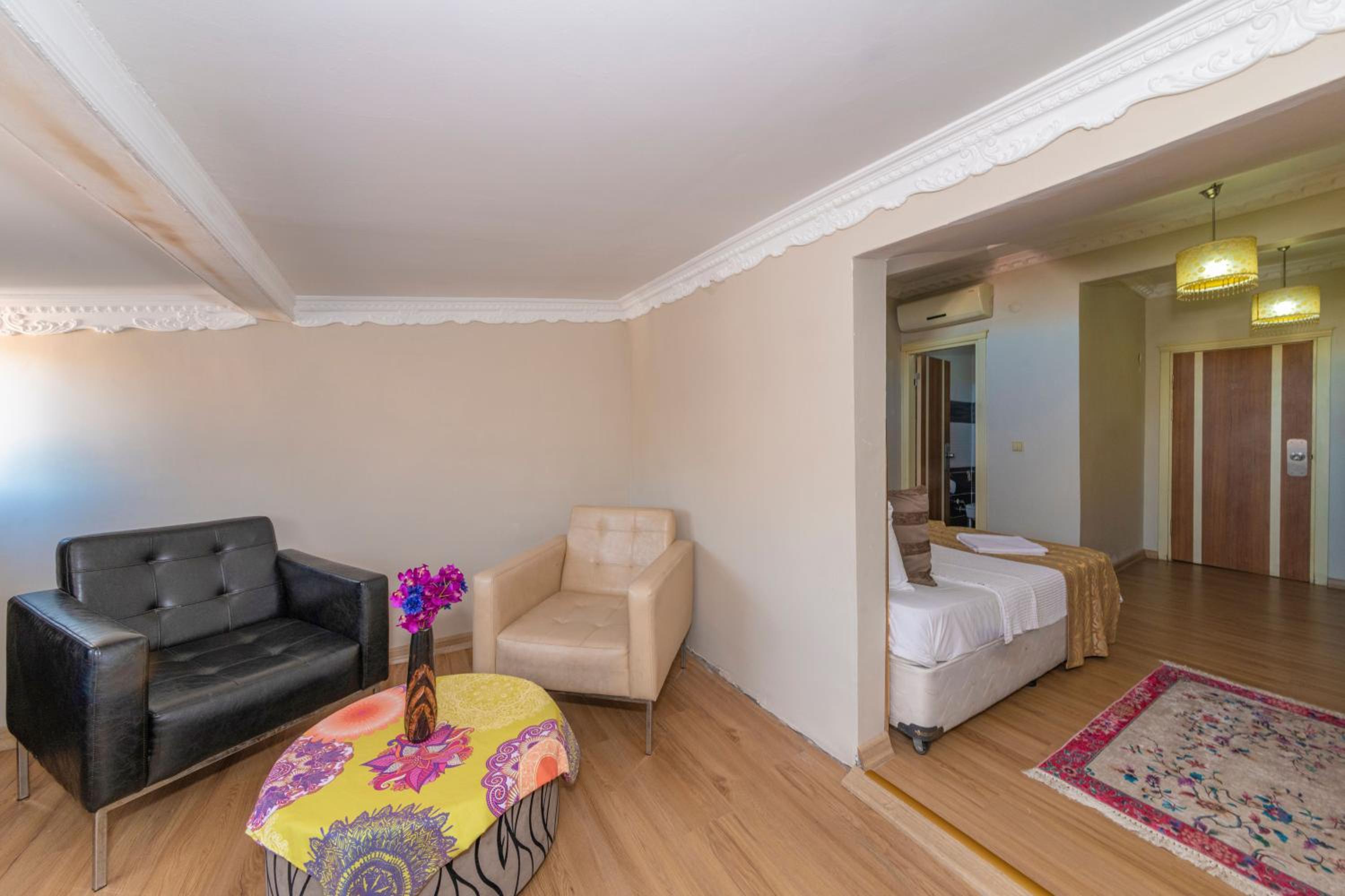 Ista Palace Hotel - Image 121