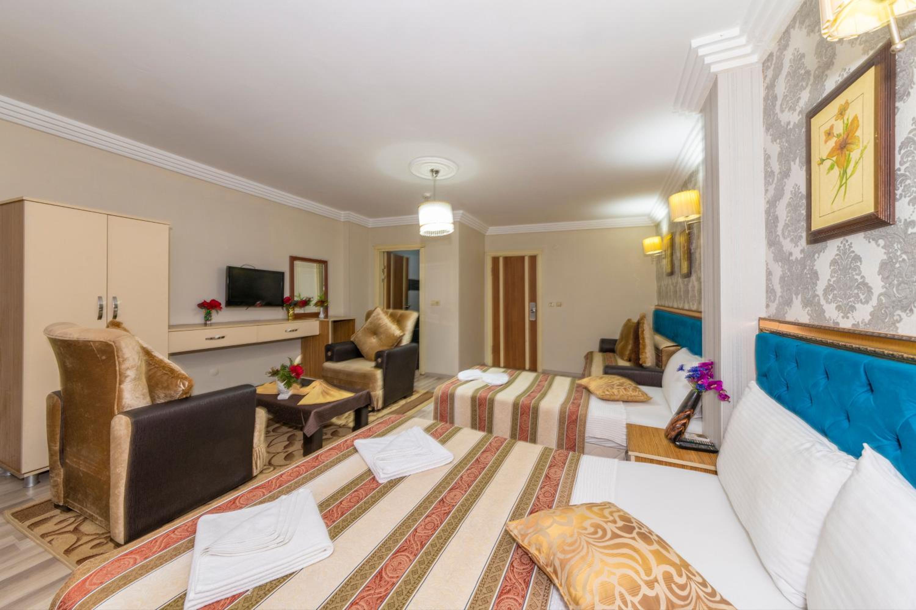 Ista Palace Hotel - Image 102