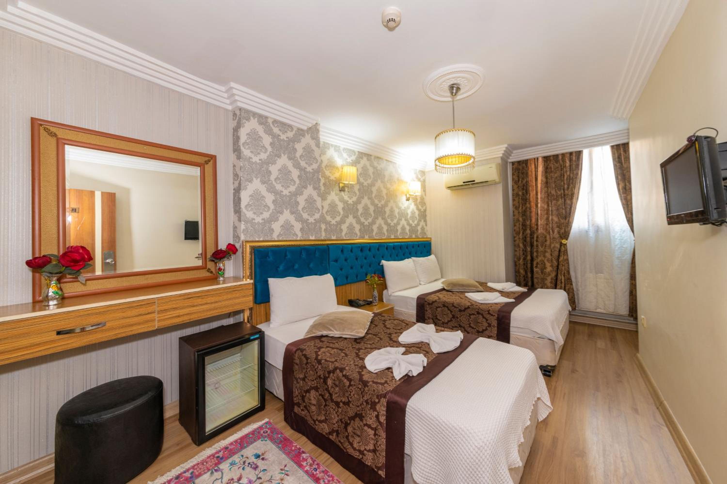 Ista Palace Hotel - Image 25