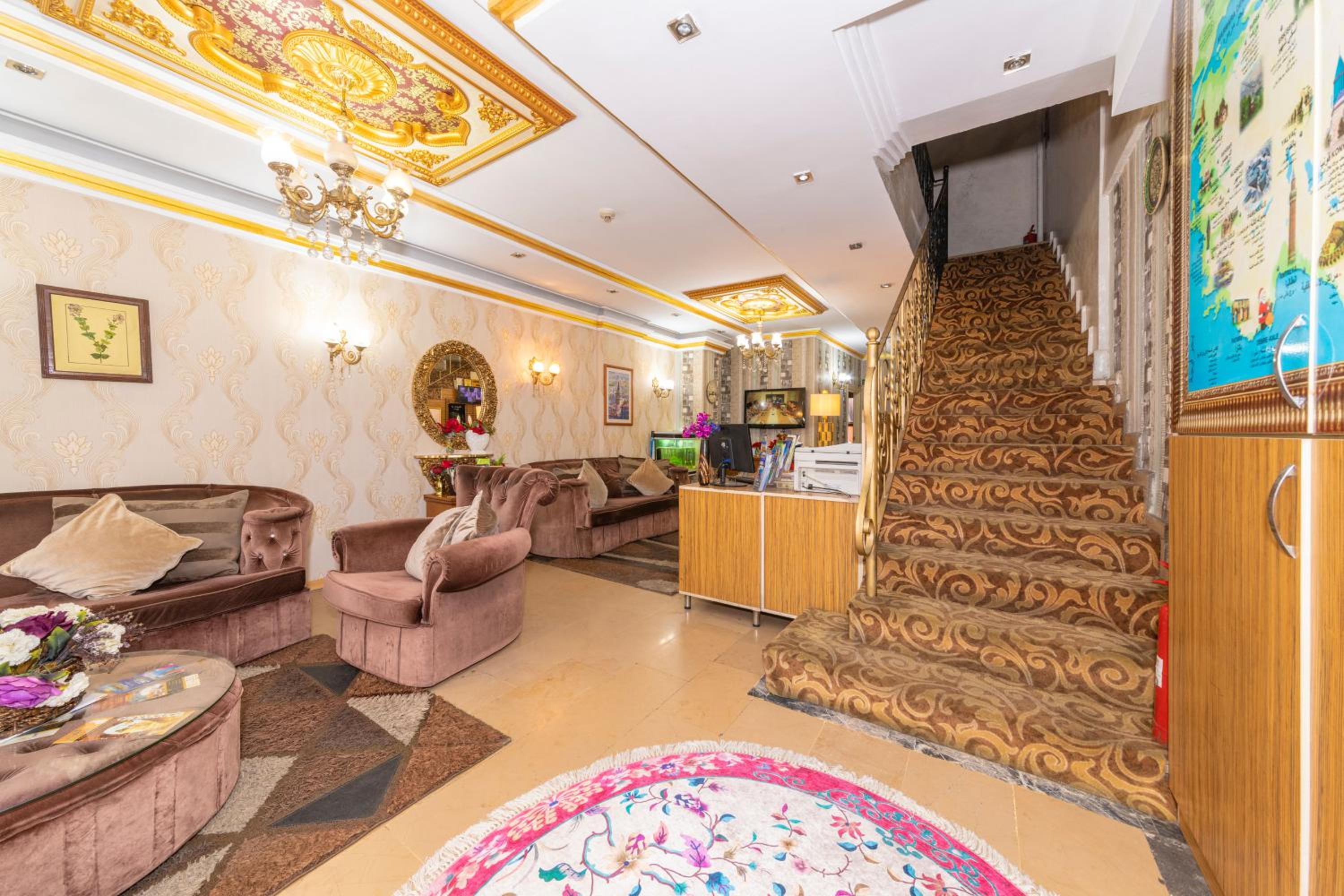 Ista Palace Hotel - Image 24