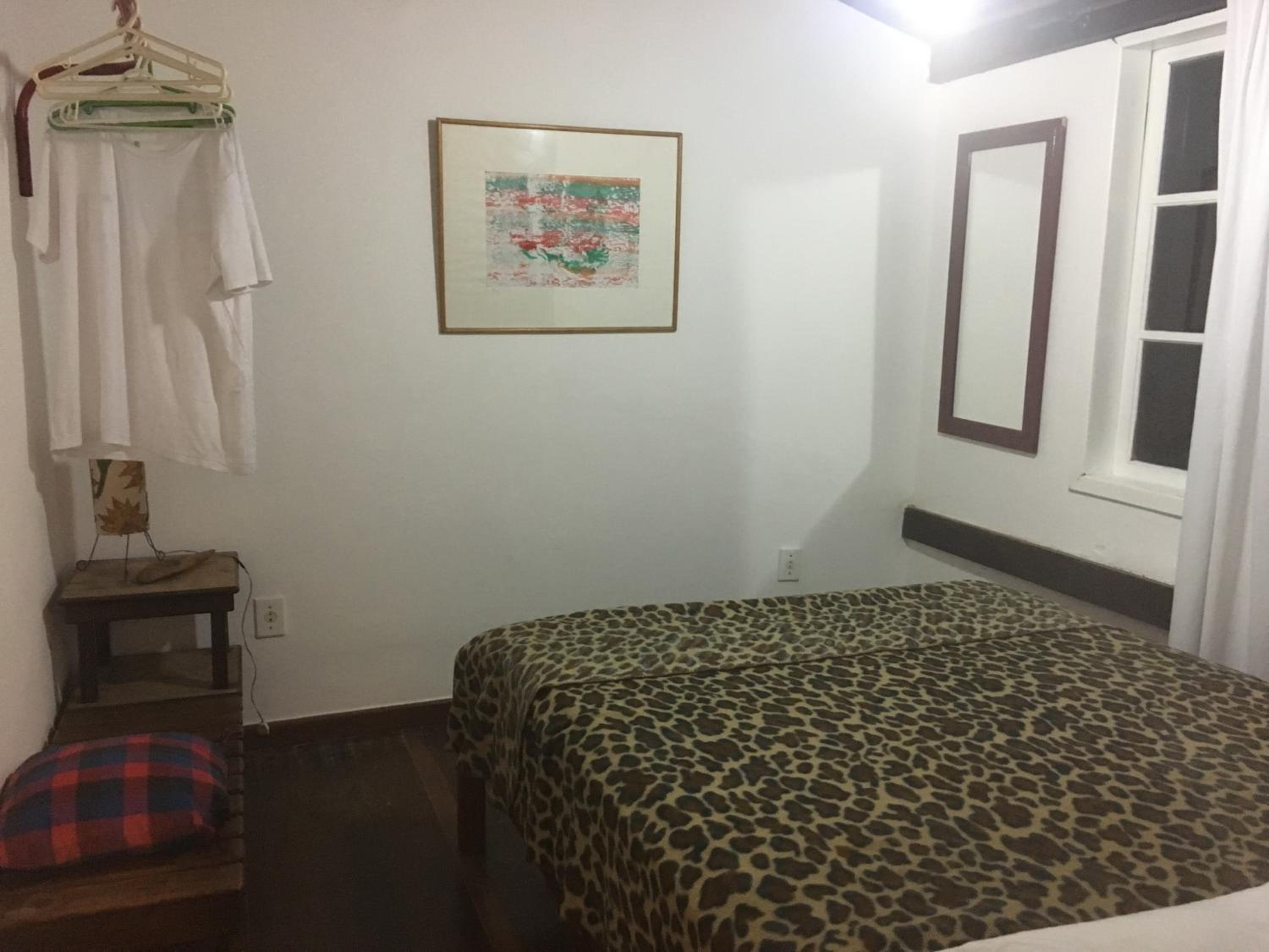 Refúgio Aconchegante no Peró Jardim Privativo Wi-Fi Ideal Casais Famílias e Home Office