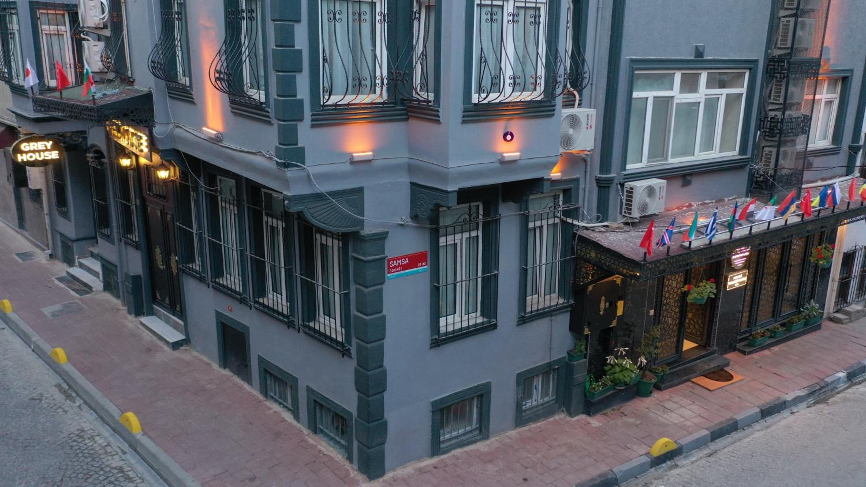 Grey House Apartments & Suites Istanbul