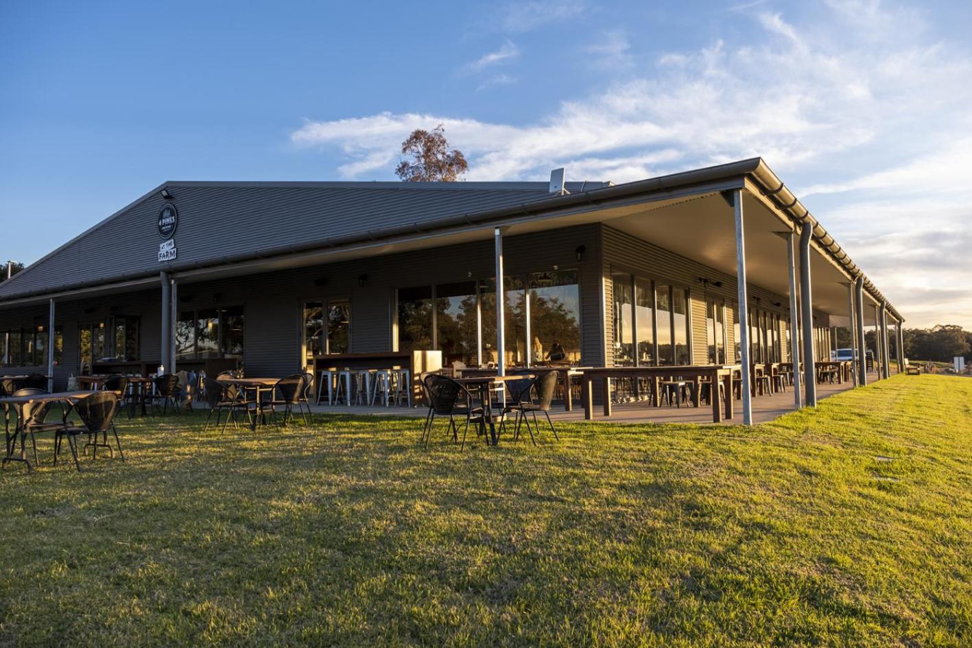 Hunter Valley Resort, Hunter Farm Adventure Centre & 4 Pines at the Farm
