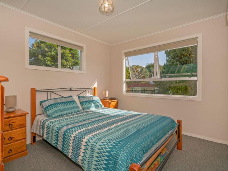 Hosts on the Coast Whiti Delight view 4