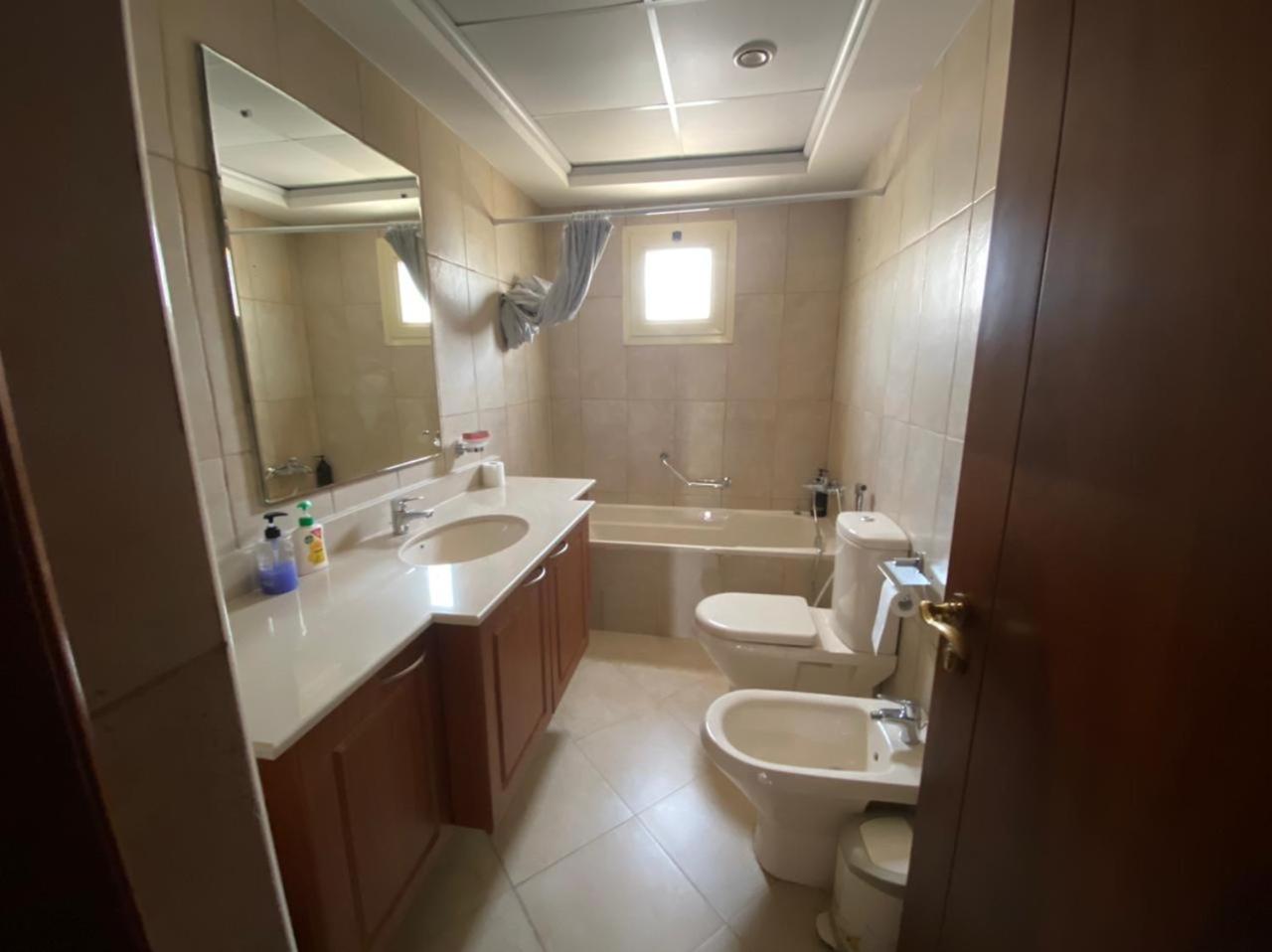 Spacious Villa Al Hamra Village with gulf and Golfcourseview with weekly and monthly stay offers
