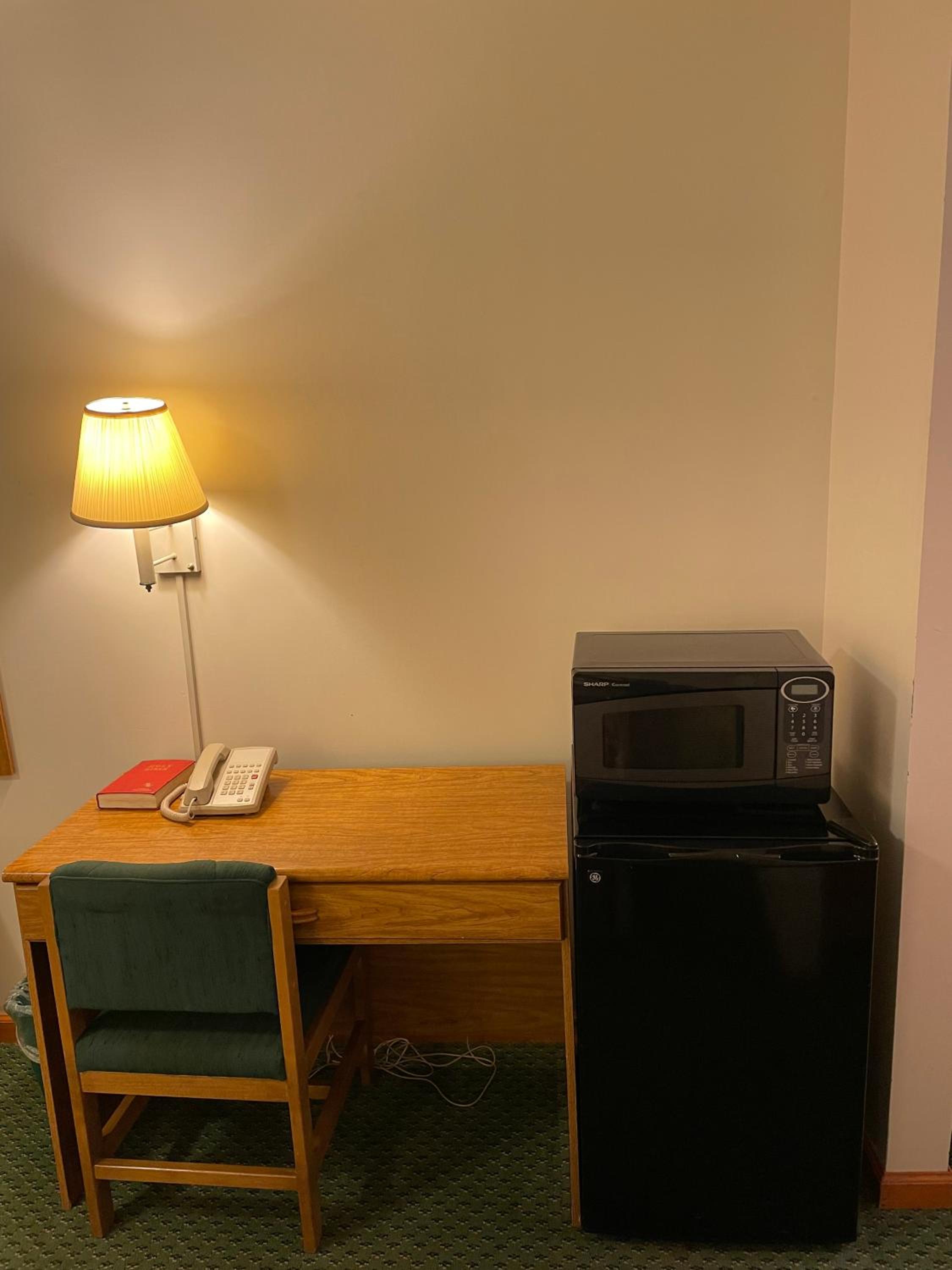 PINE VALLEY MOTEL view 3