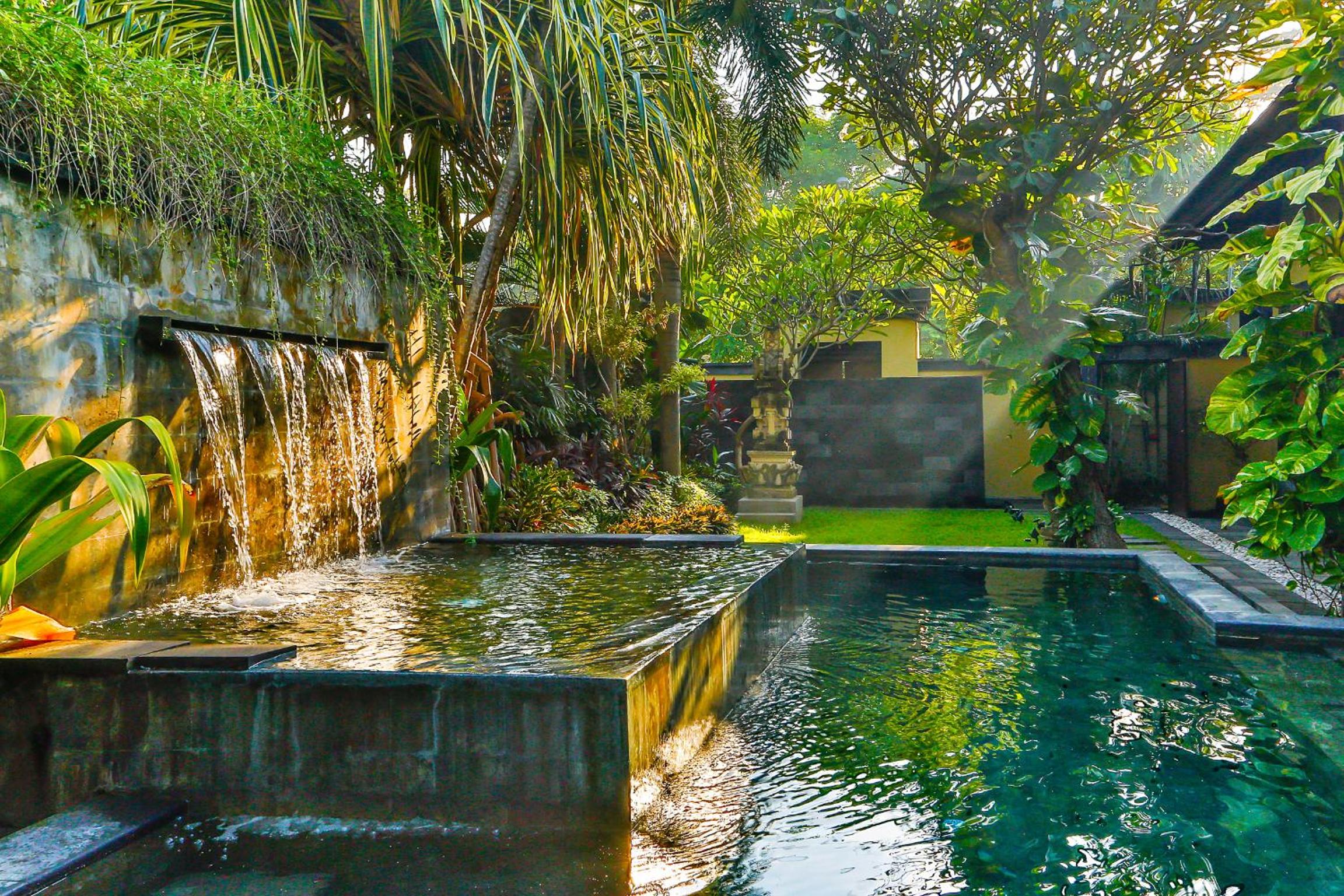 Villa Taksu Legian view 2