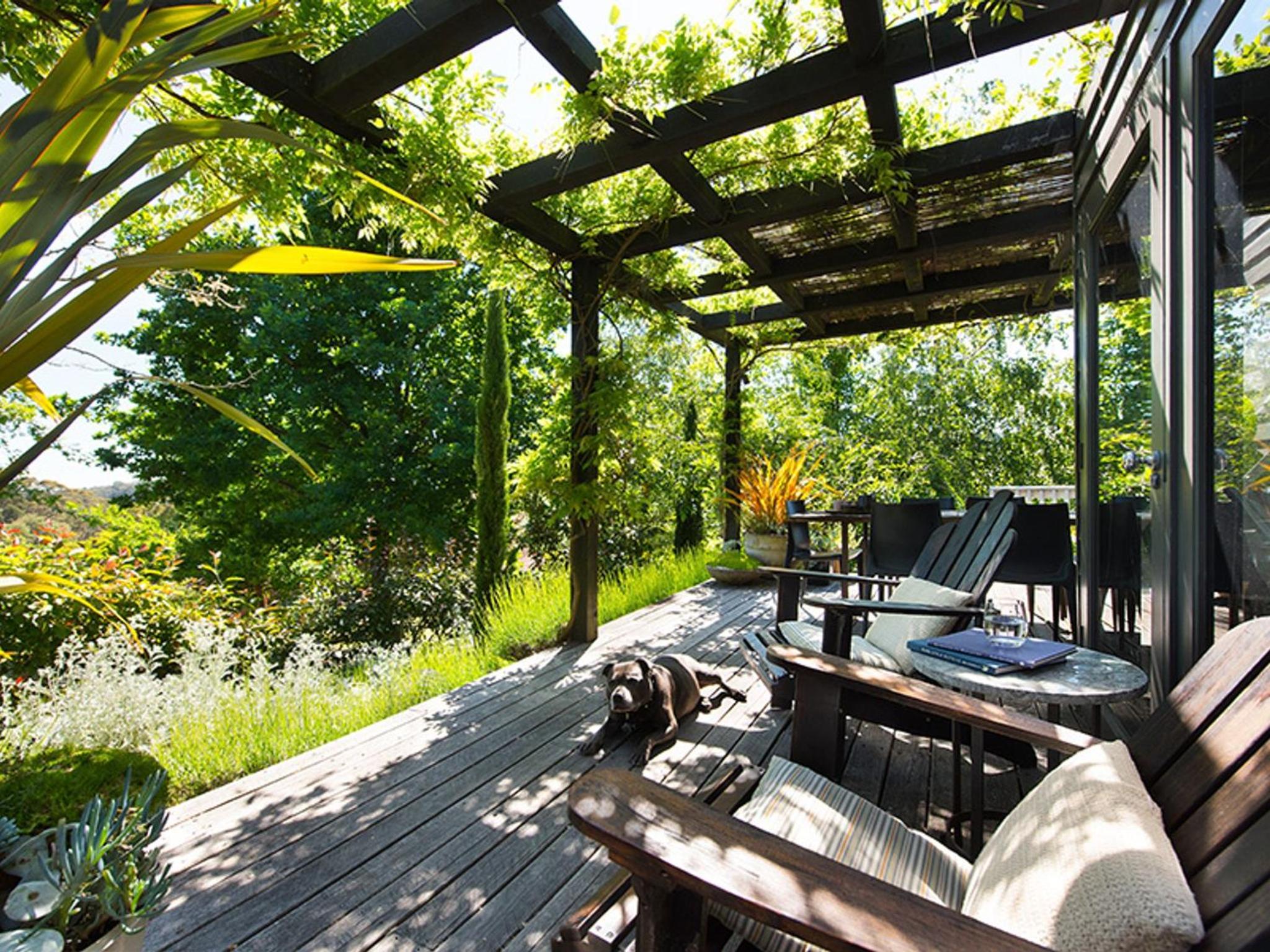 Harts Lane Haus- outdoor entertainer, pet friendly
