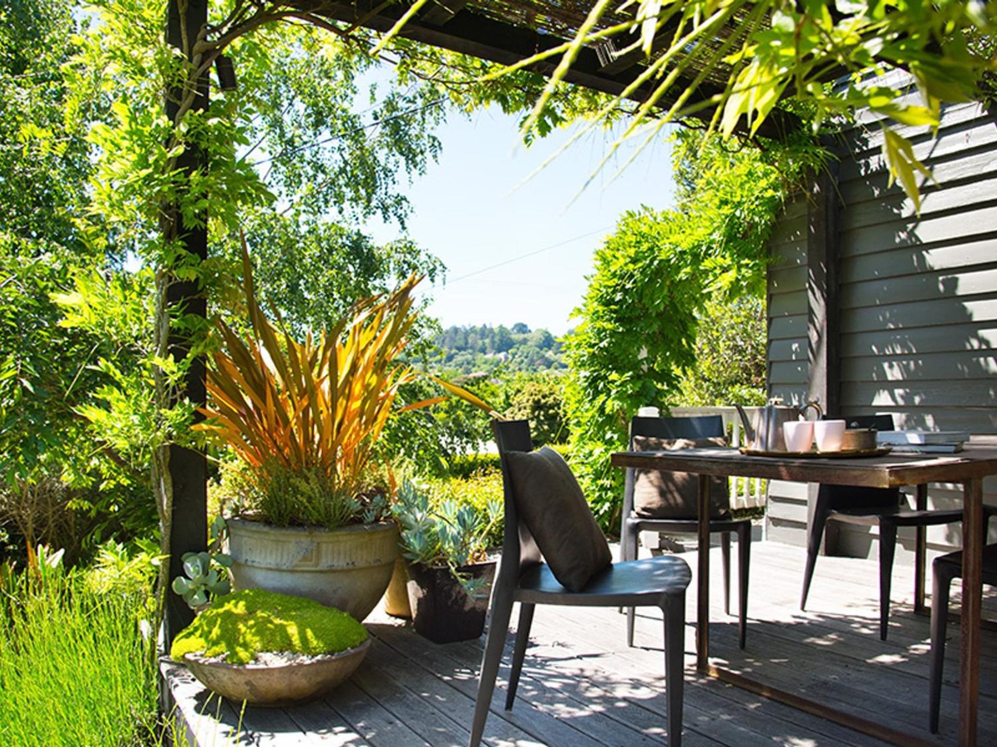 Harts Lane Haus- outdoor entertainer, pet friendly