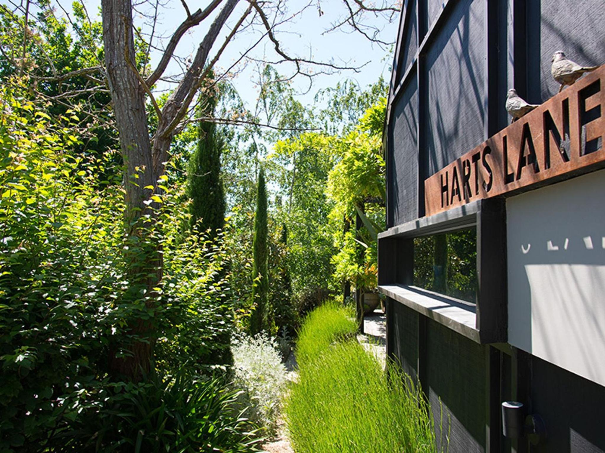 Harts Lane Haus- outdoor entertainer, pet friendly