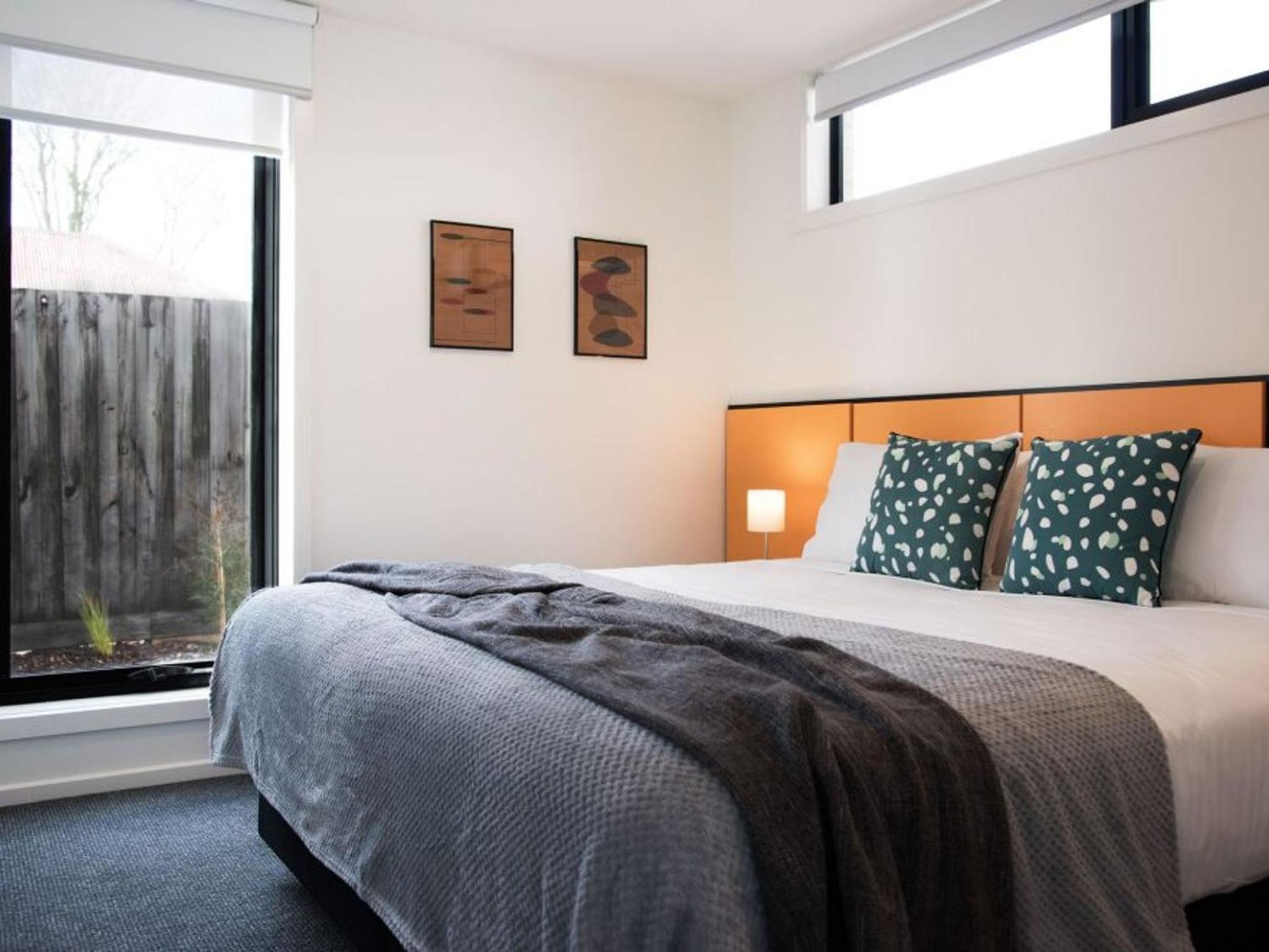 Arenas North - 2 bedroom dog friendly home