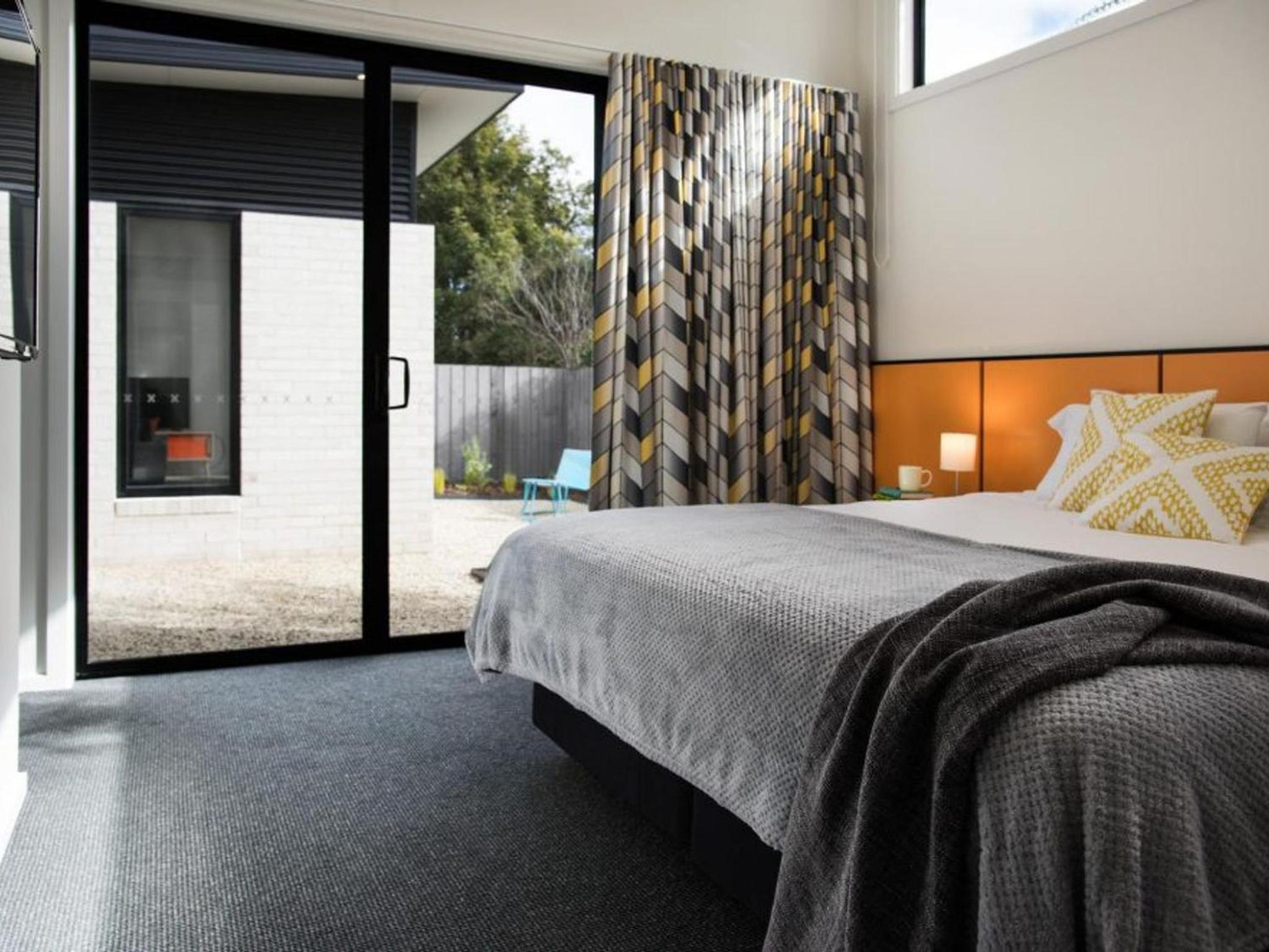 Arenas North - 2 bedroom dog friendly home
