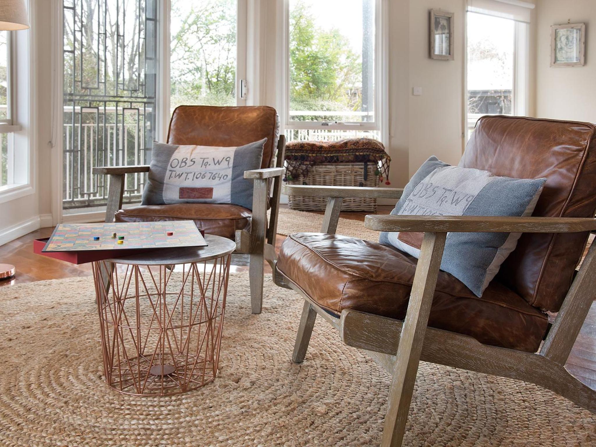 Accolade -3 bedroom, close to Lake Daylesford view 2