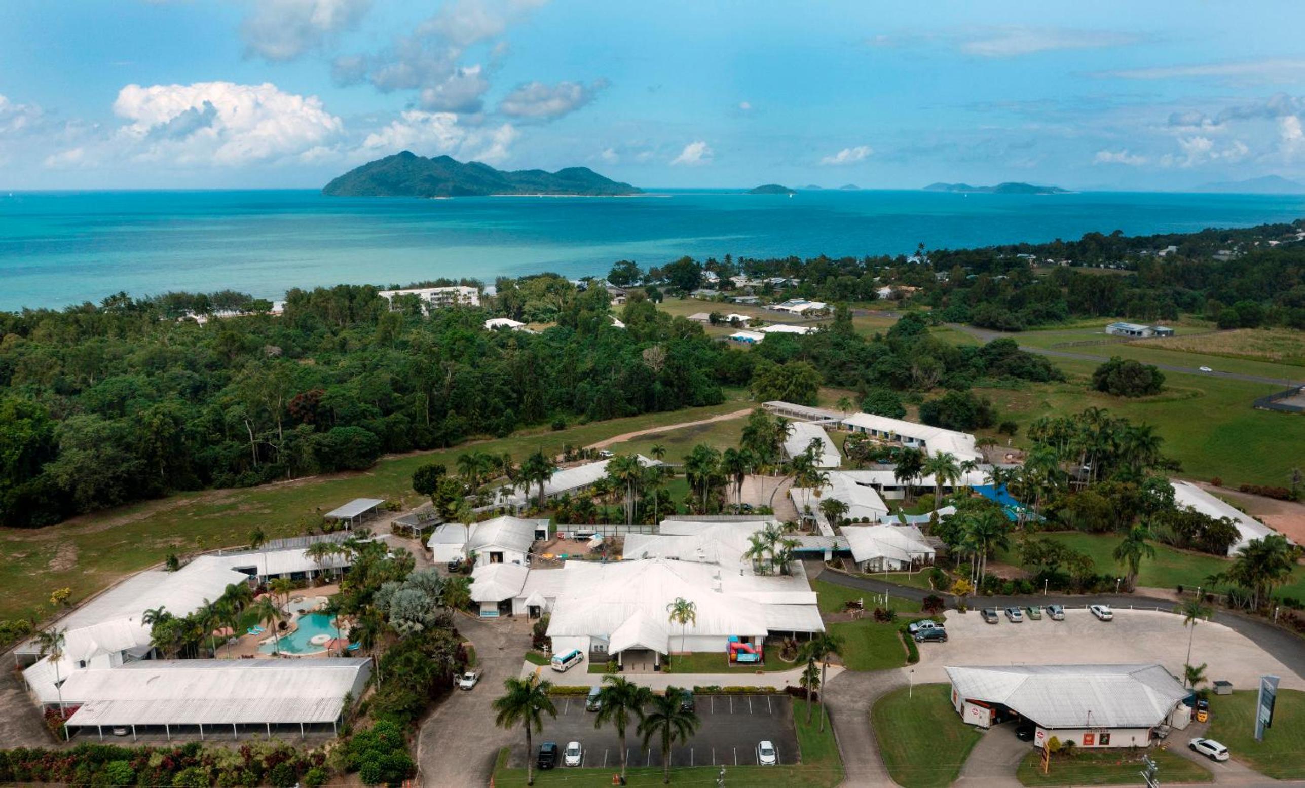 Nightelier Mission Beach