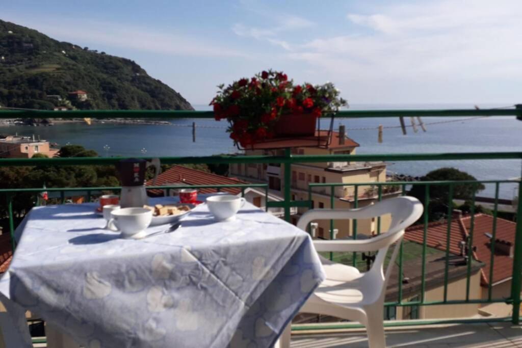 splendido appartamento vista mare photo 3
