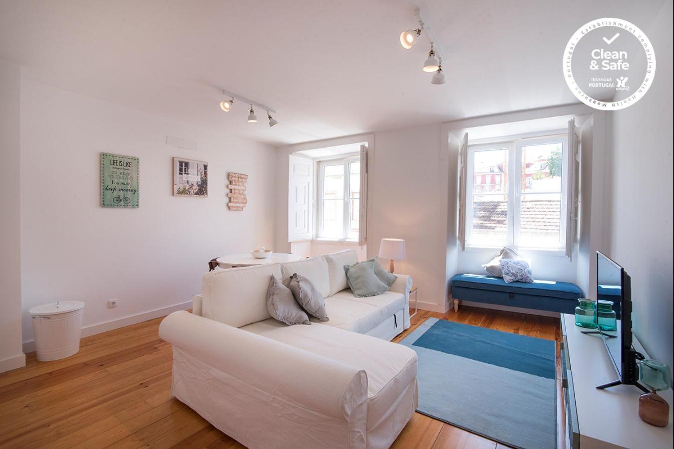 Alfama Premium by Homing photo 2