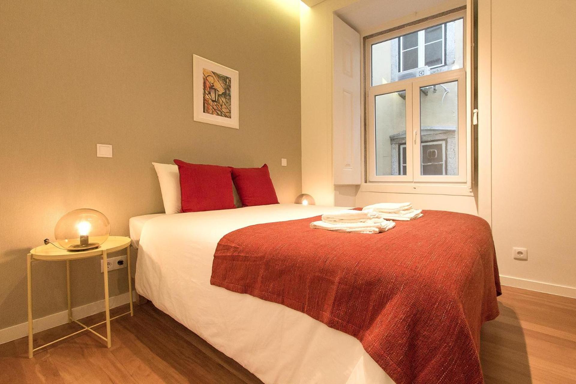 Downtown Prestige by Homing