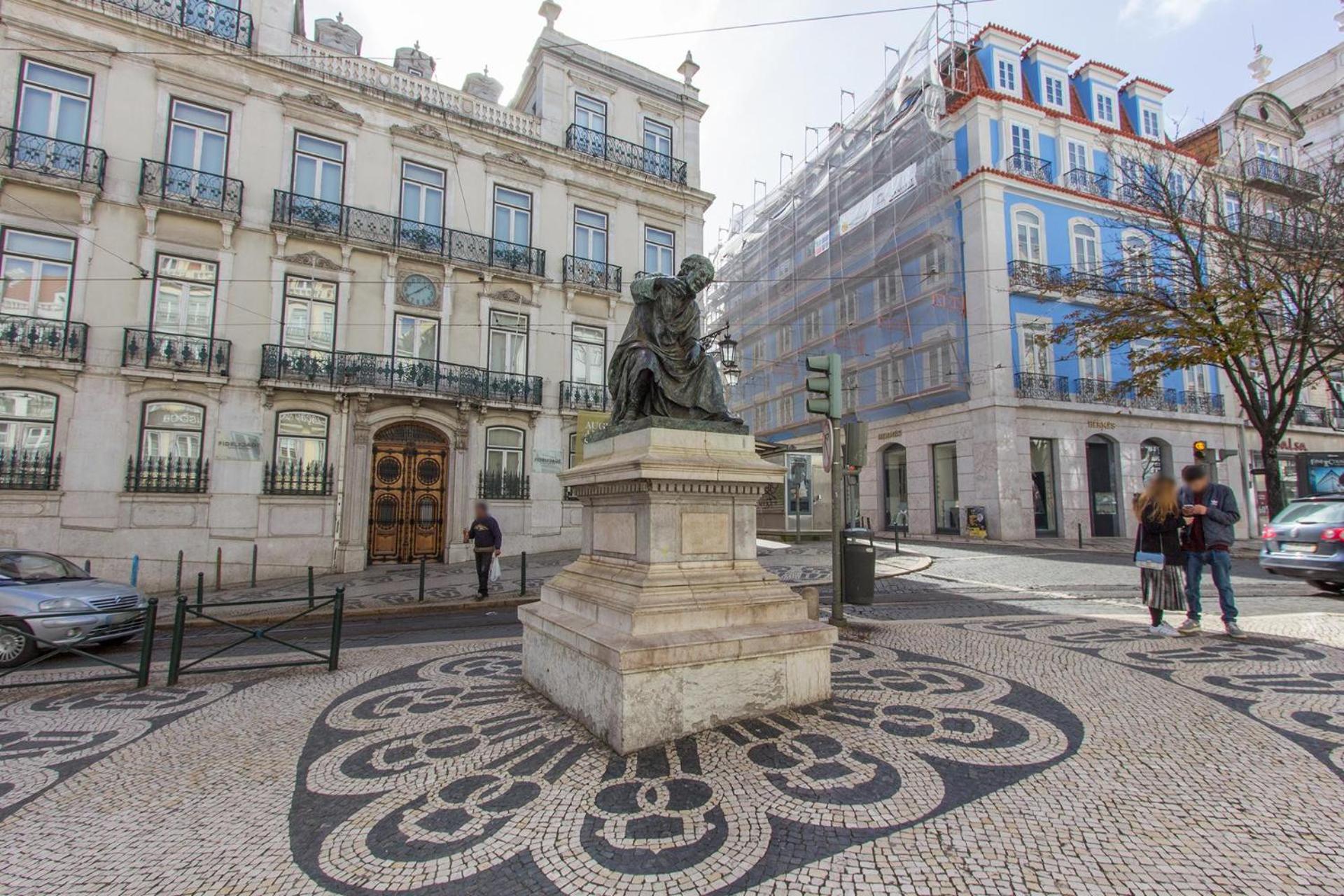 Downtown Chiado by Homing photo 2