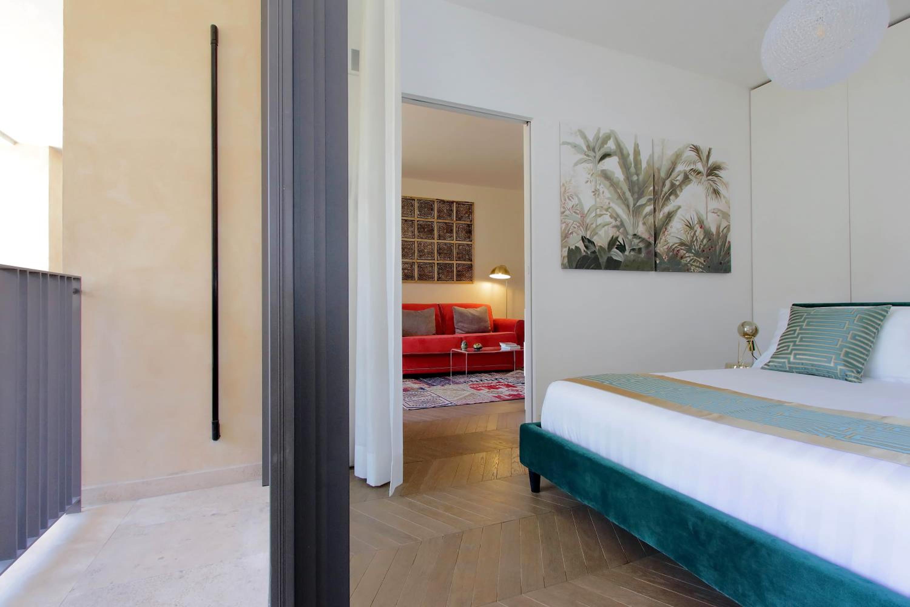 hotel room