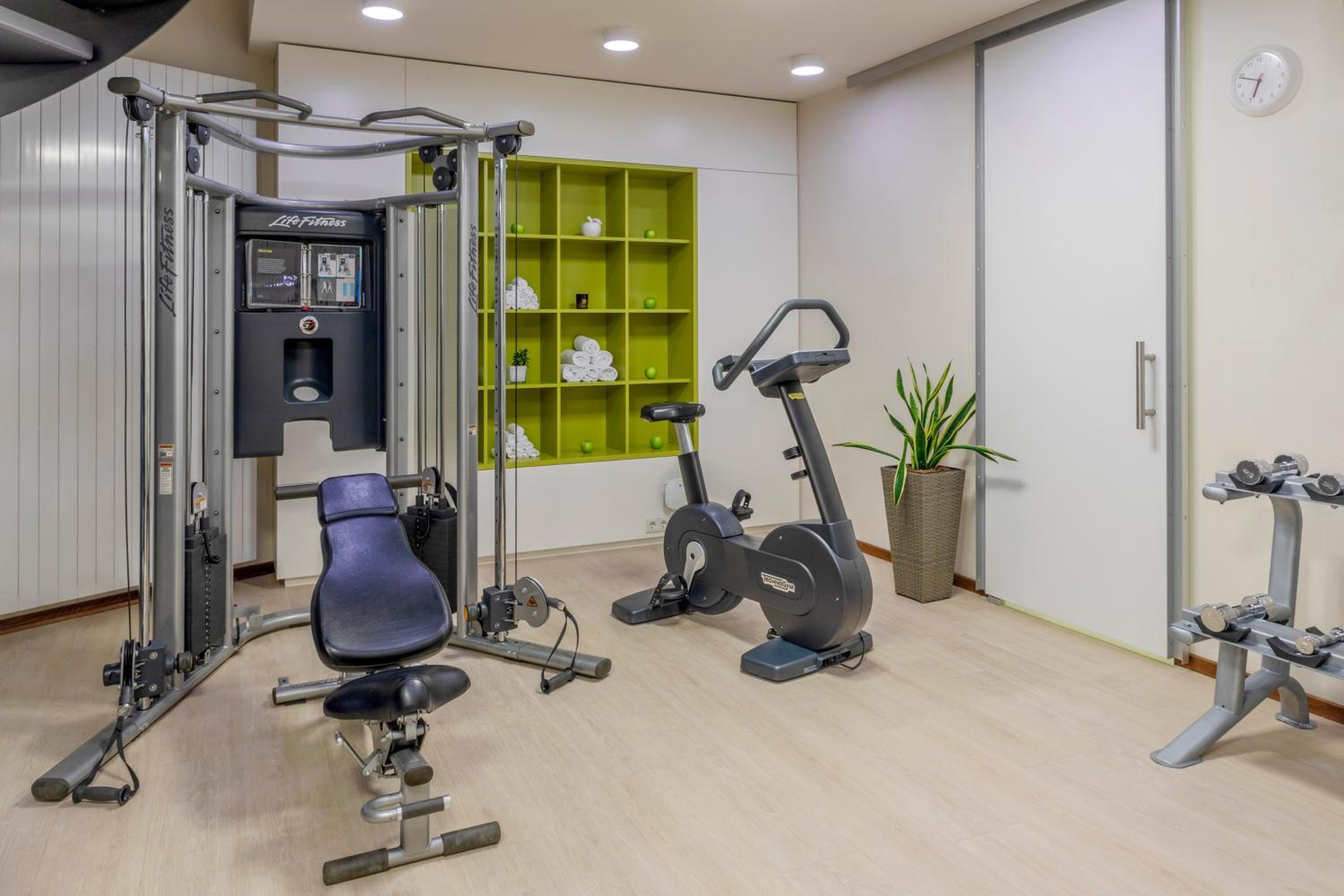 Luxembourg Vacations - Melia Luxembourg - Property Image 2