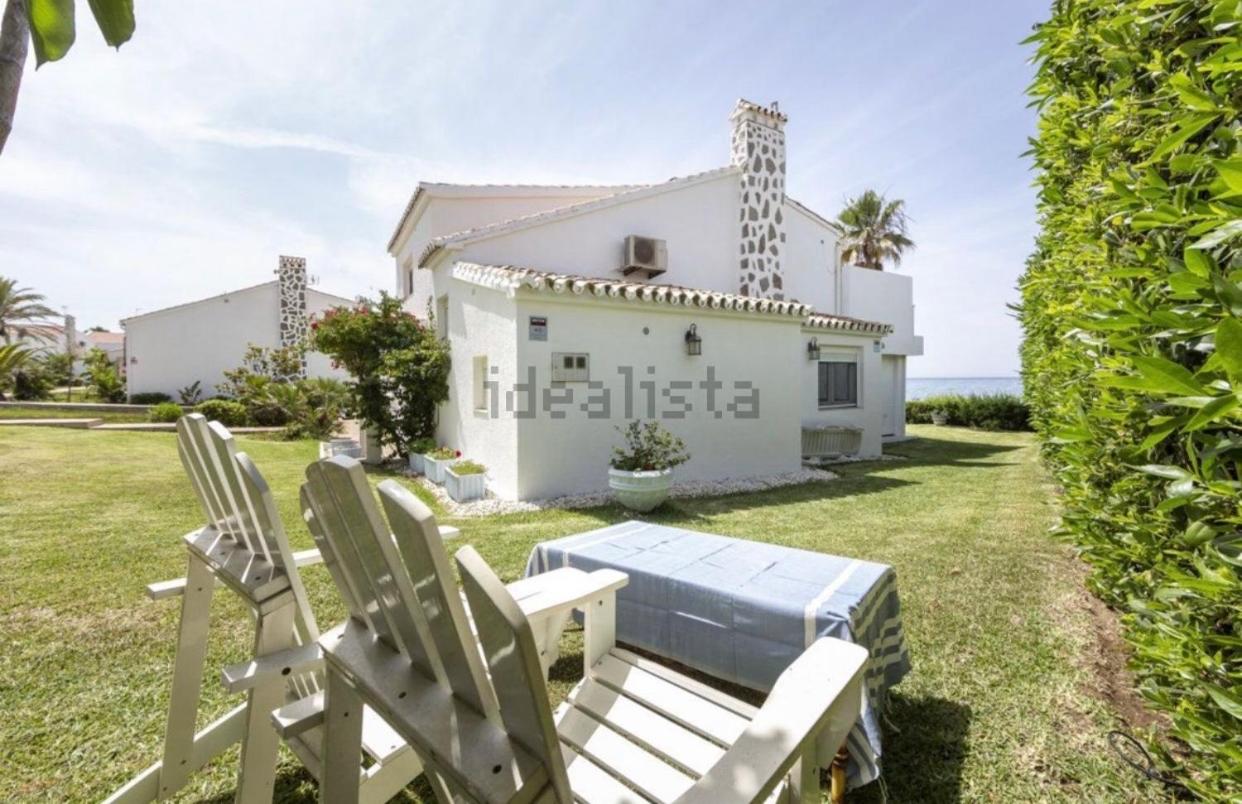 Marbesa Playa Casa Del Mar view 2