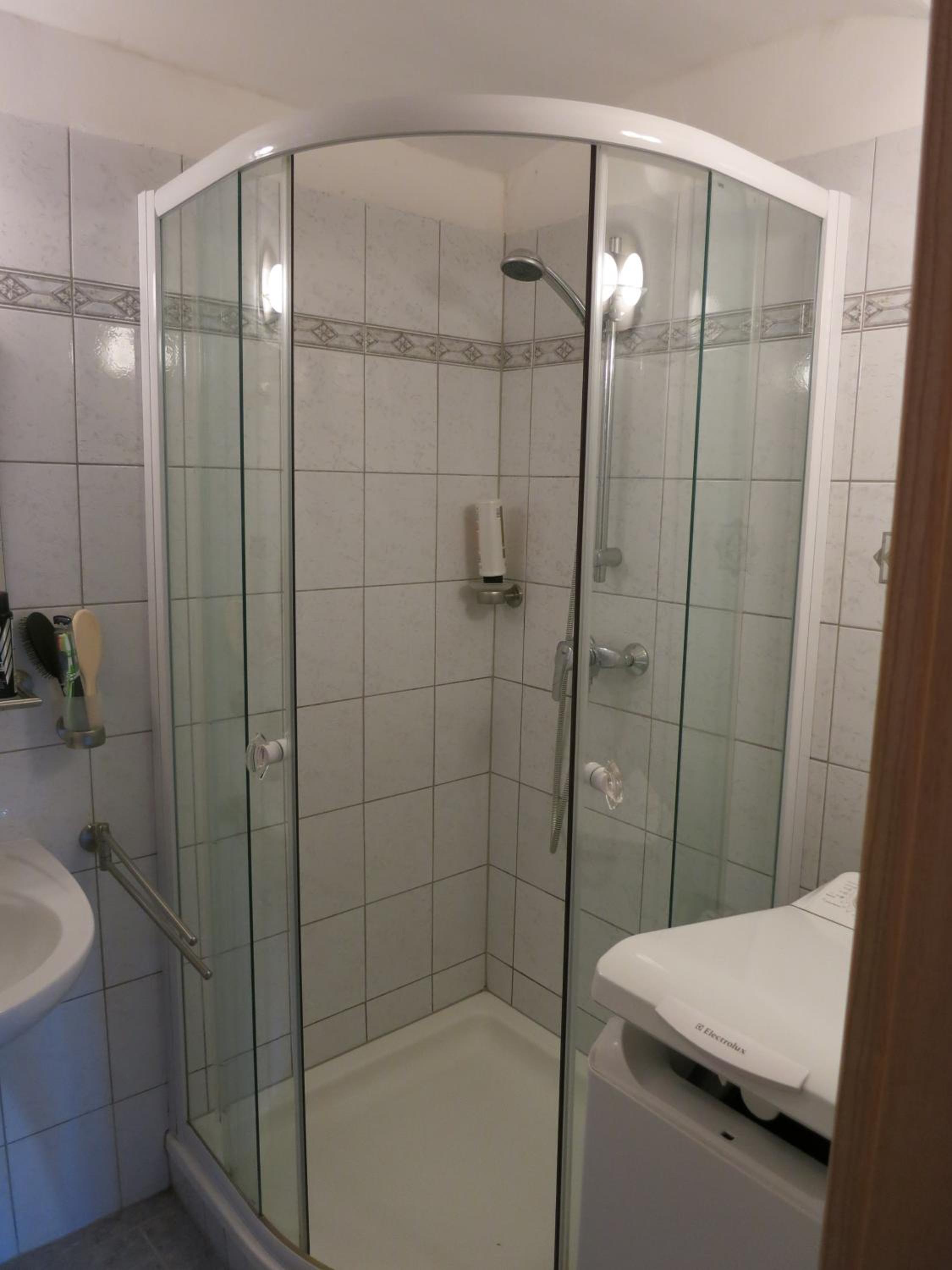 Photo 38