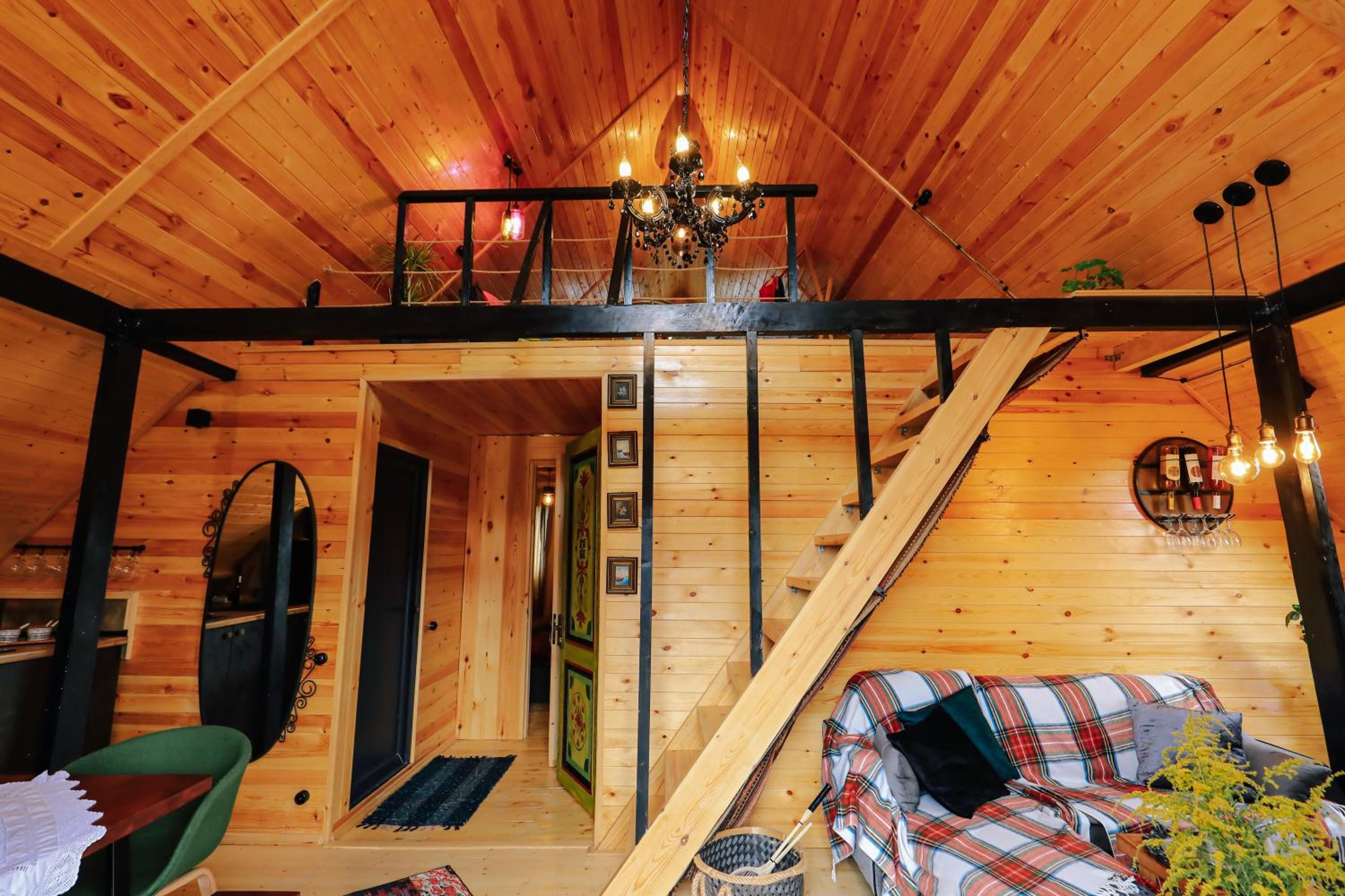 Wooden cottage "green house" in Bakuriani view 5