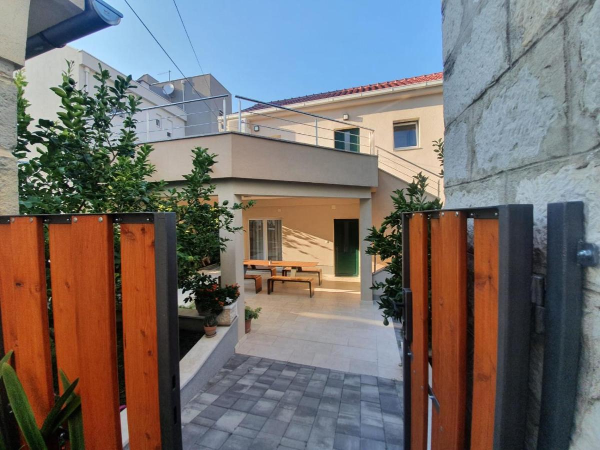 Hotel Villa Eni with private pool - Image 1