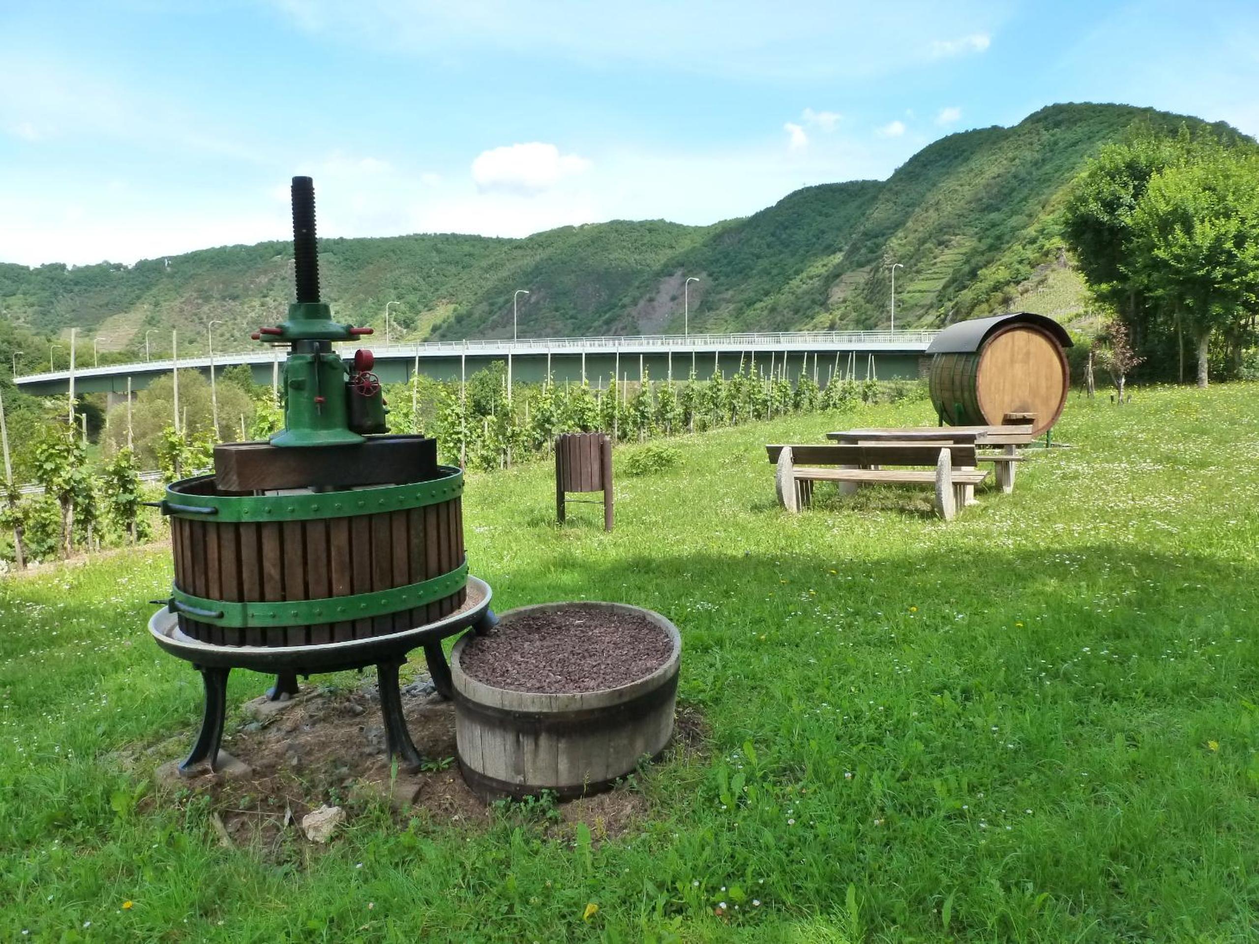 Ferienwohnungen Am Bruttiger Moselsteig