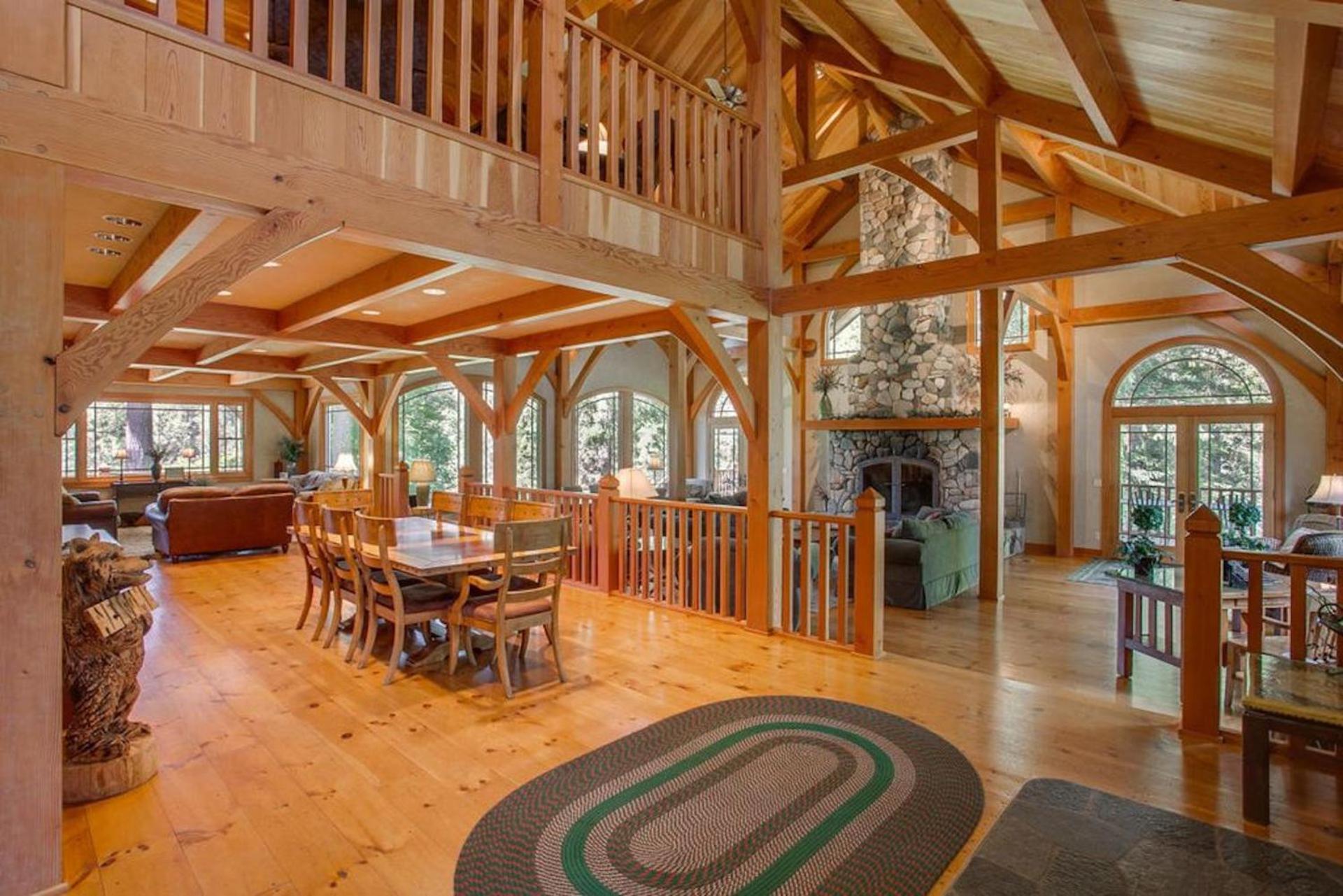 Snowgrass Lodge - River, Mountain Views & Hot tub view 2