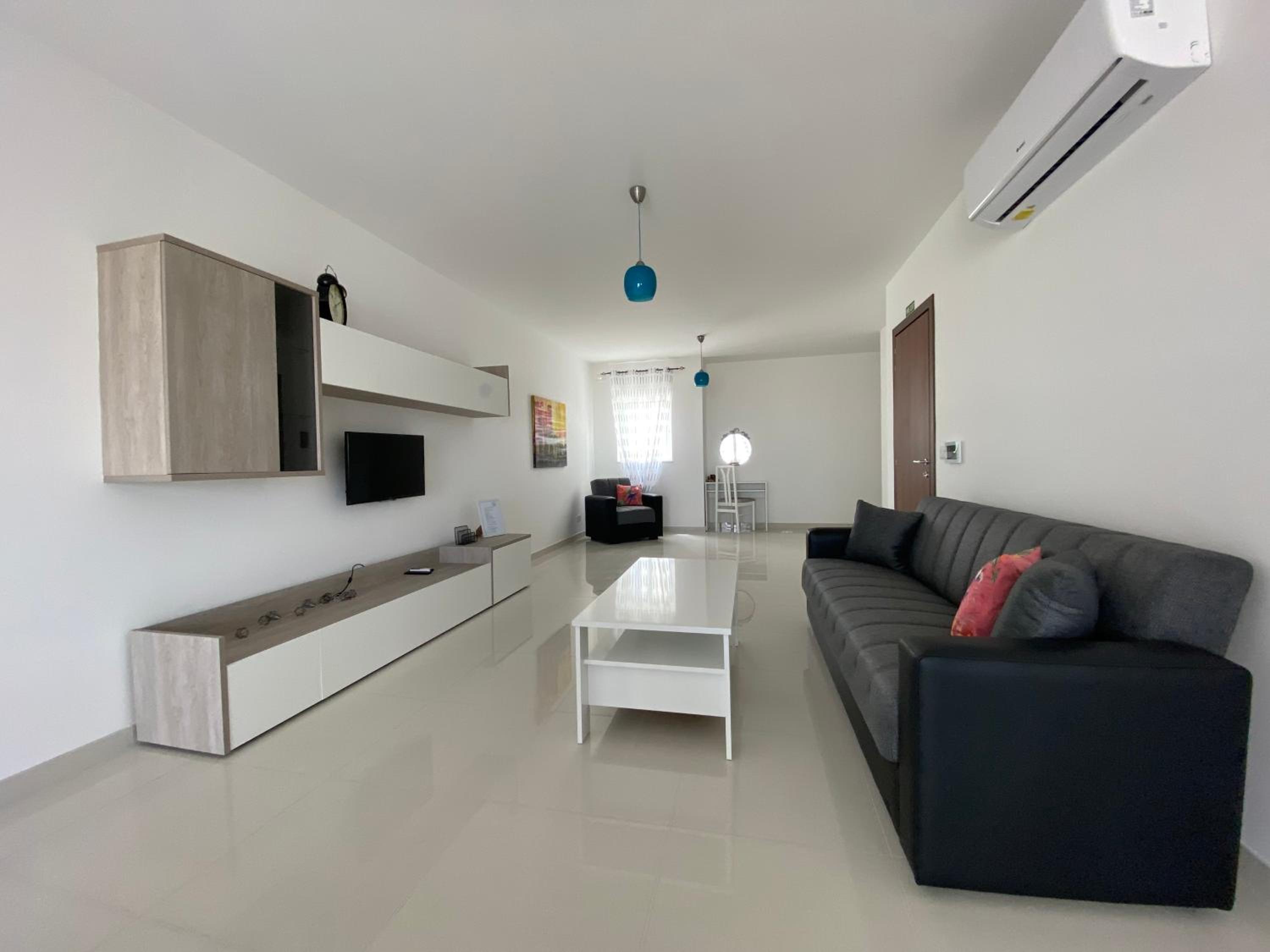 Sunshine Apartments Mellieha - modern three bedroom apartment - Apt No 2 photo 5