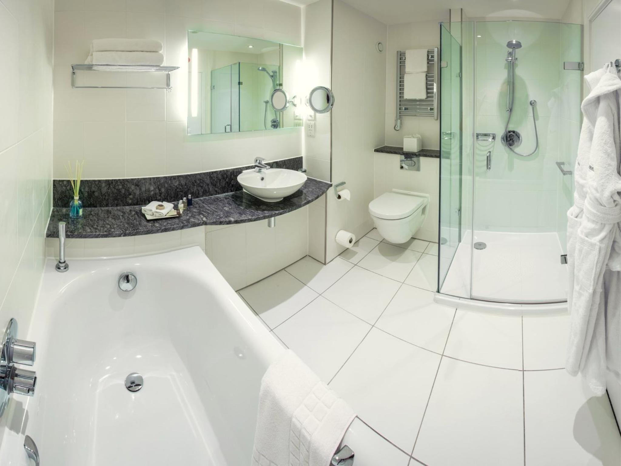 Newmarket Vacations - Bedford Lodge Hotel  Spa - Property Image 2