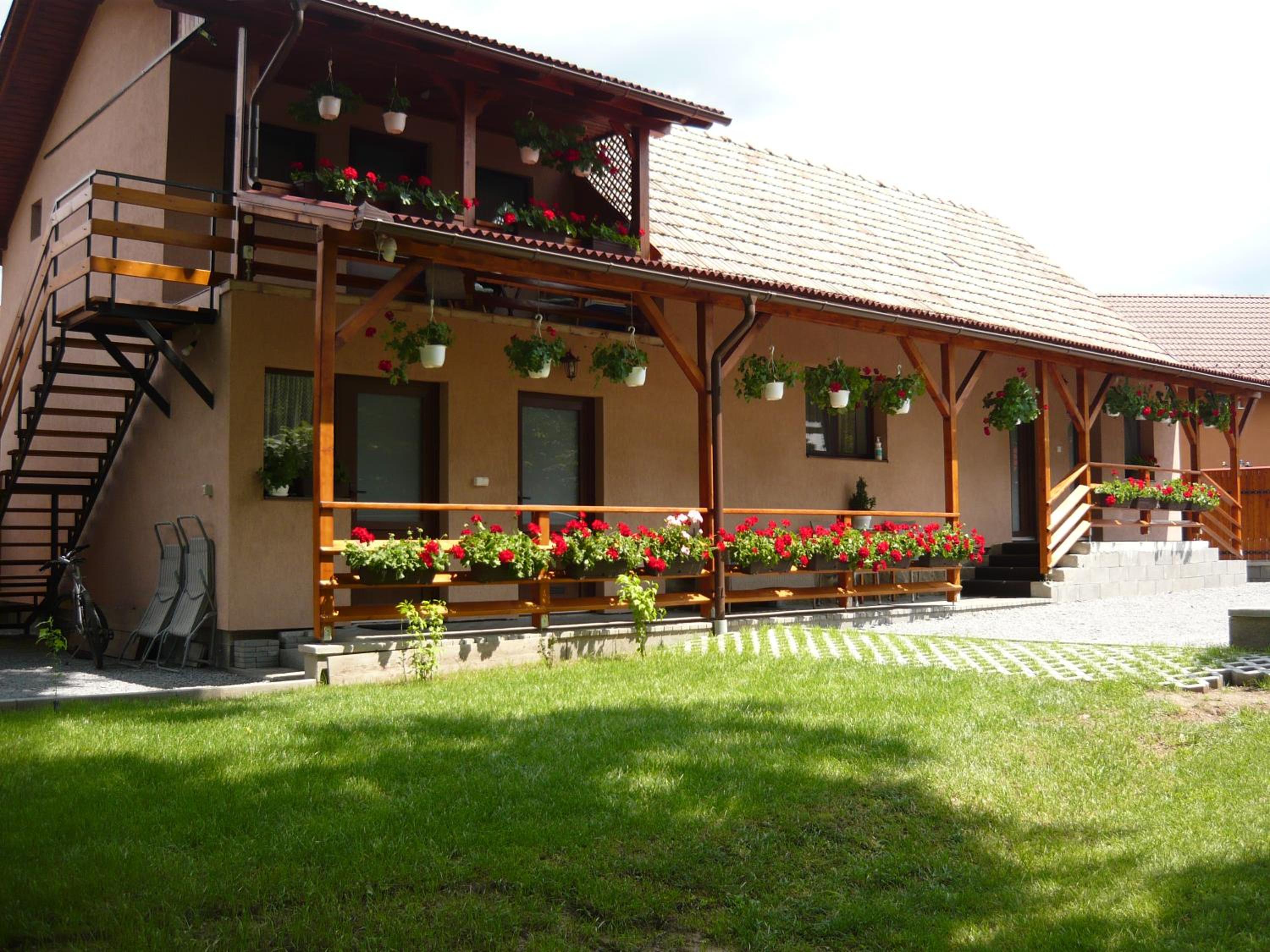 Photo 34