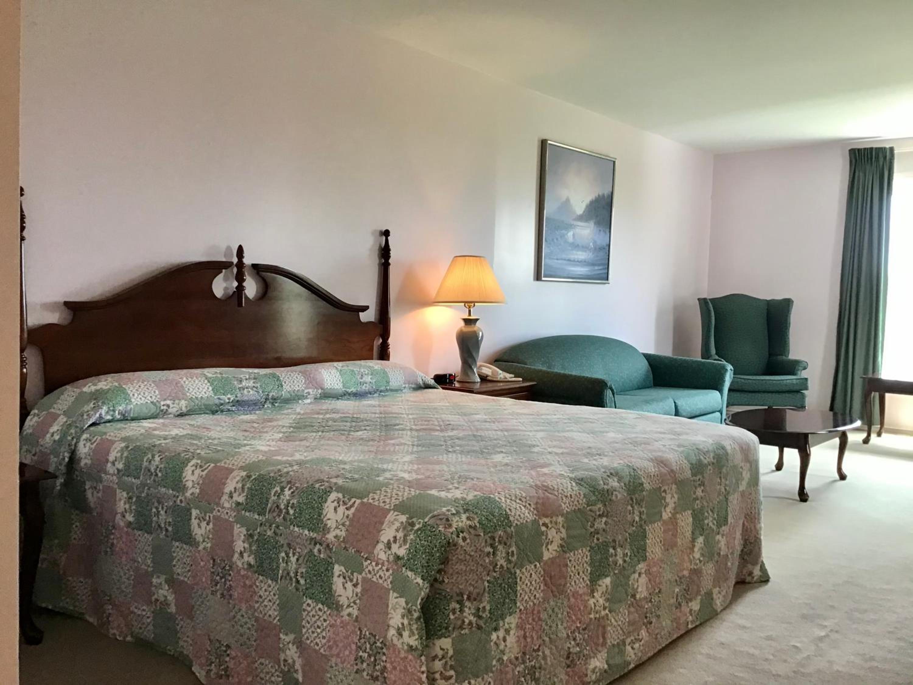 Rollo Bay Inn view 3