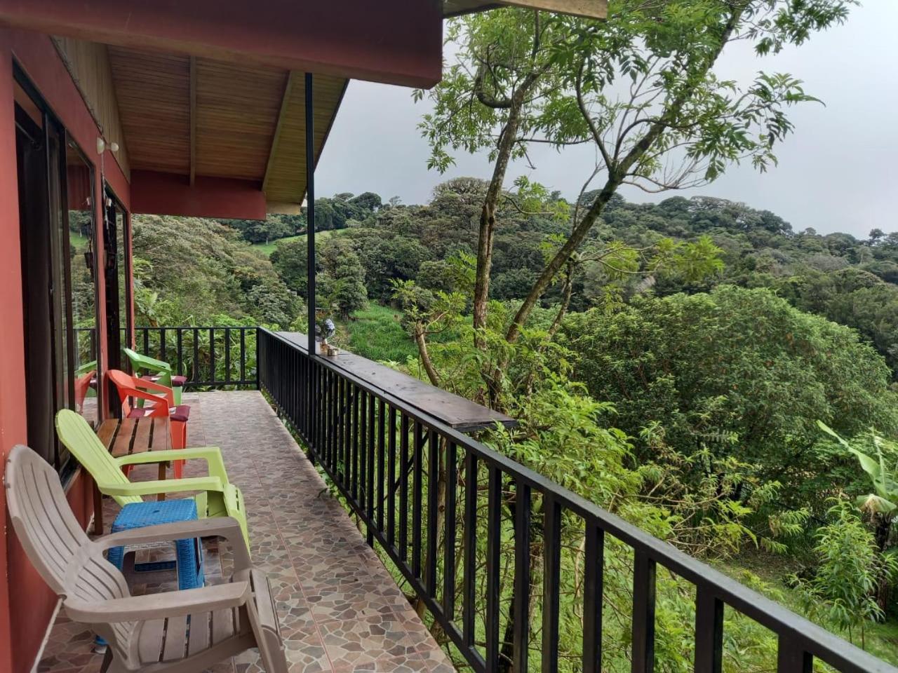 Casa de Montaña Tica Linda view 4
