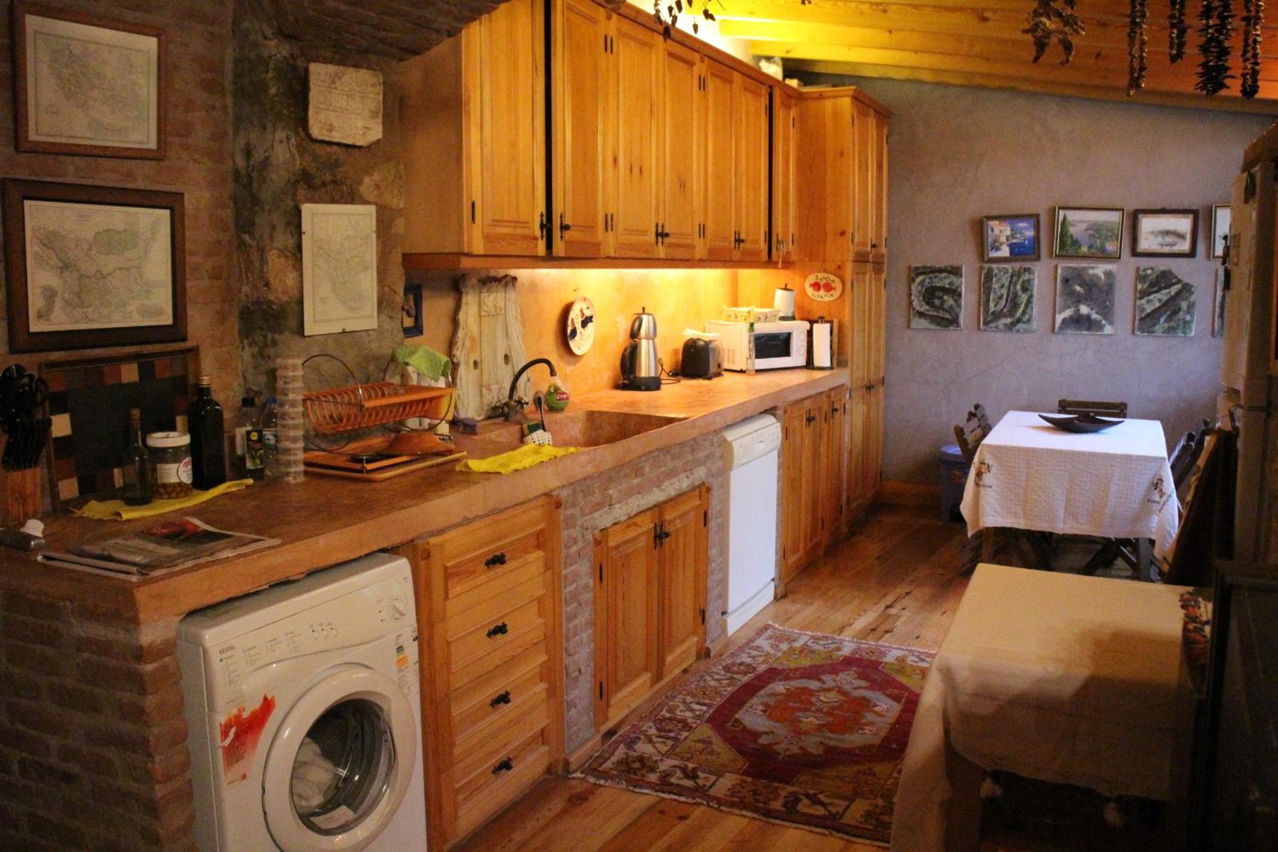 Photo 48