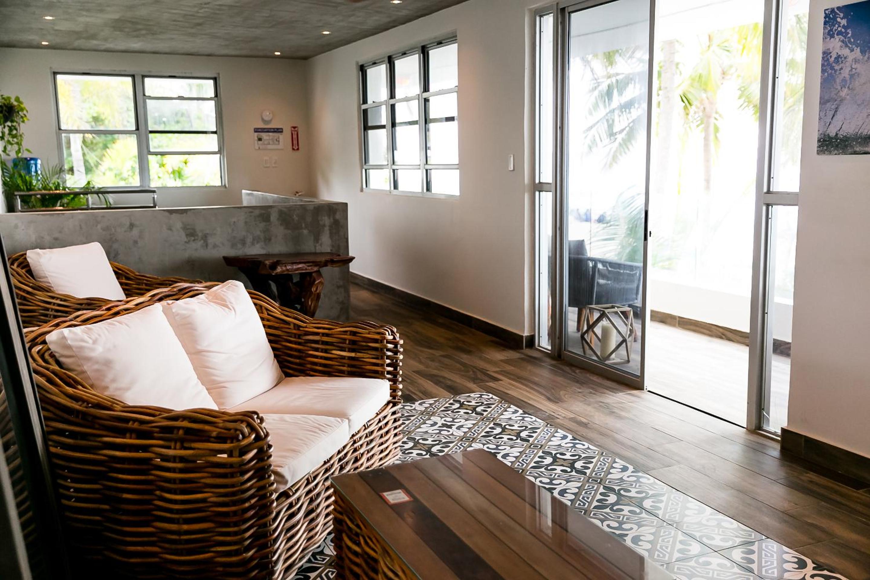 Numero Uno Beach House - Property Image 111