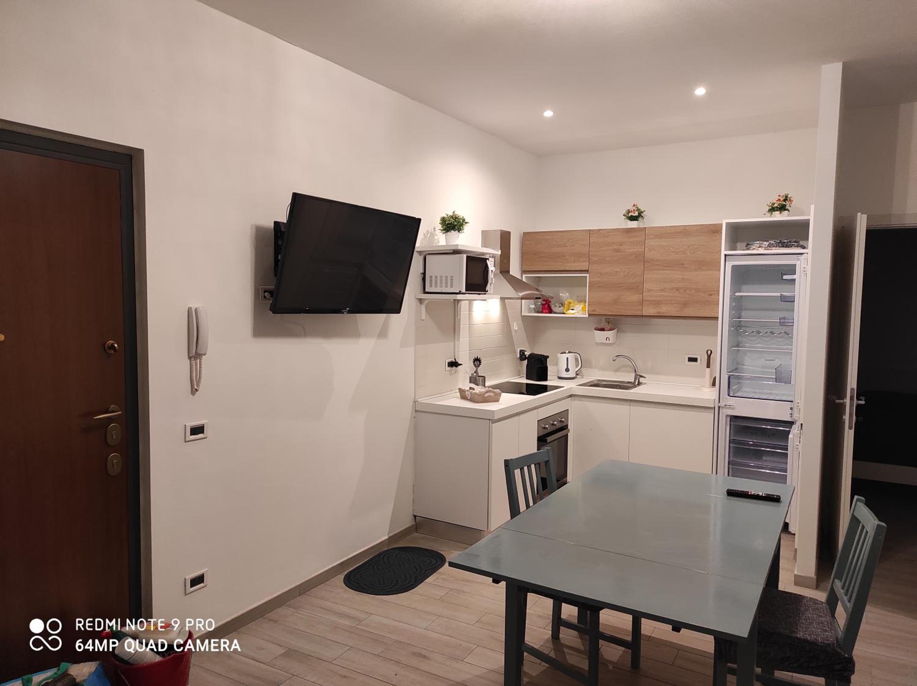 SWEET HOME