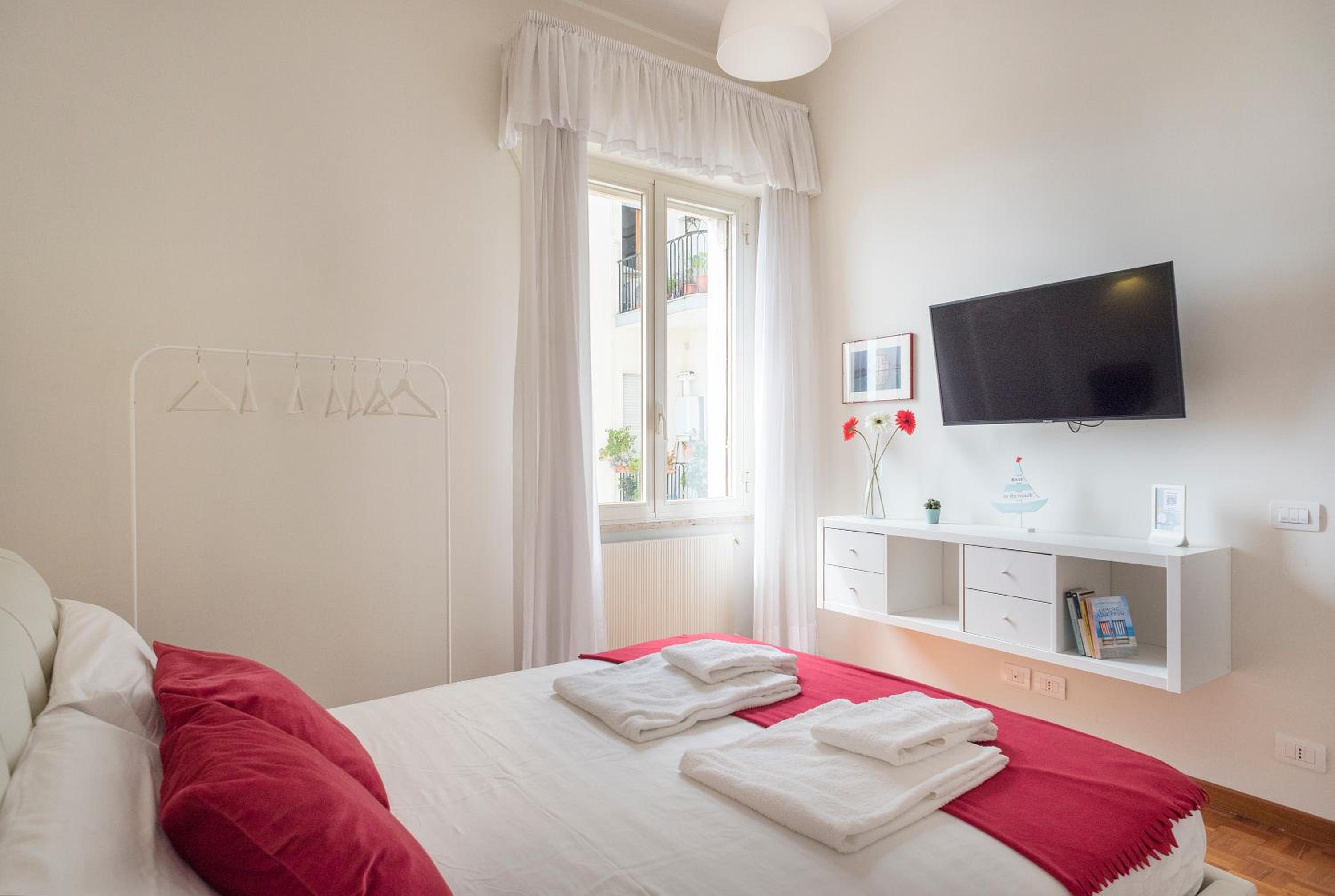 BayView Posillipo, Luxury Terrace & Private Parking - Stunning view