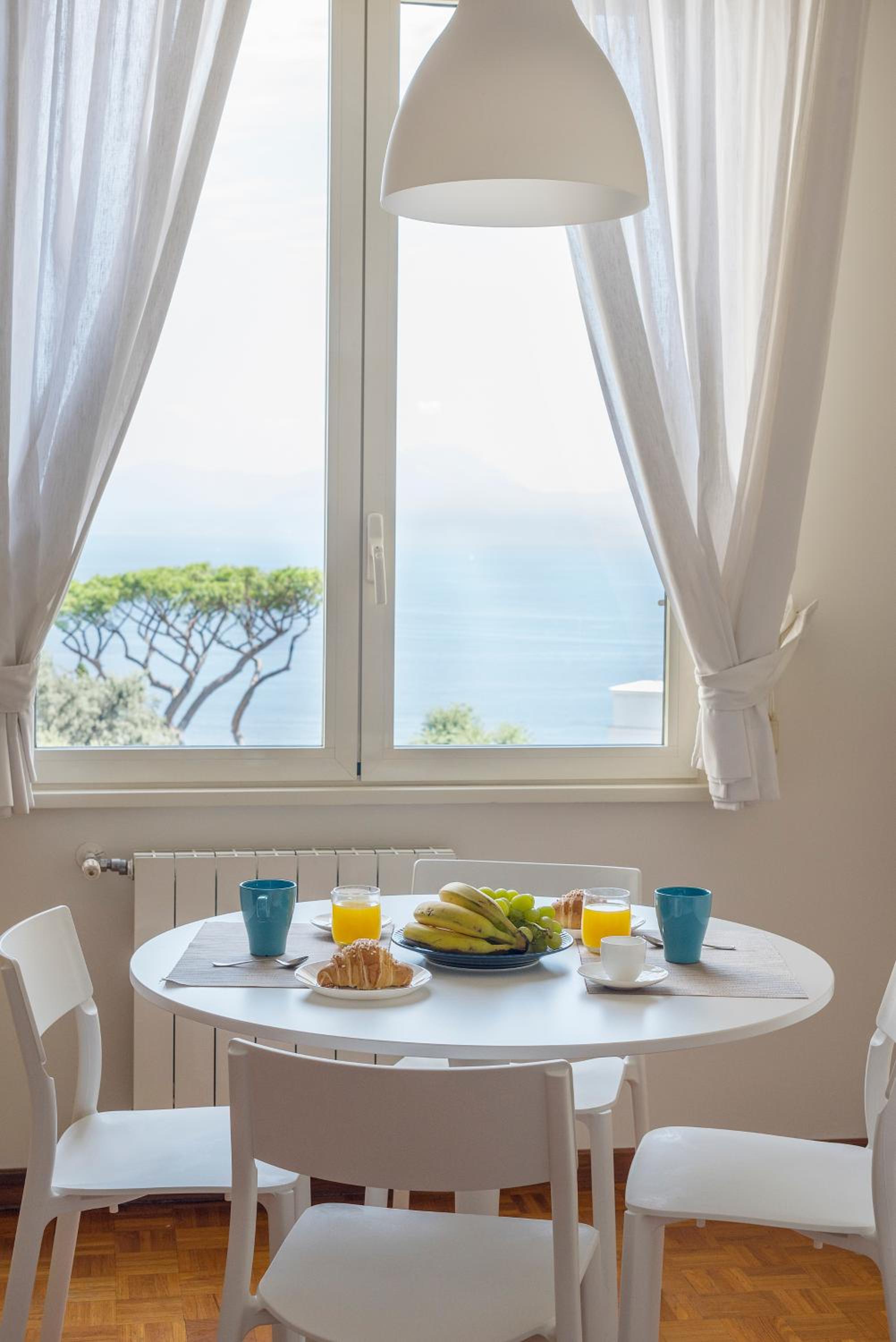 BayView Posillipo, Luxury Terrace & Private Parking - Stunning view