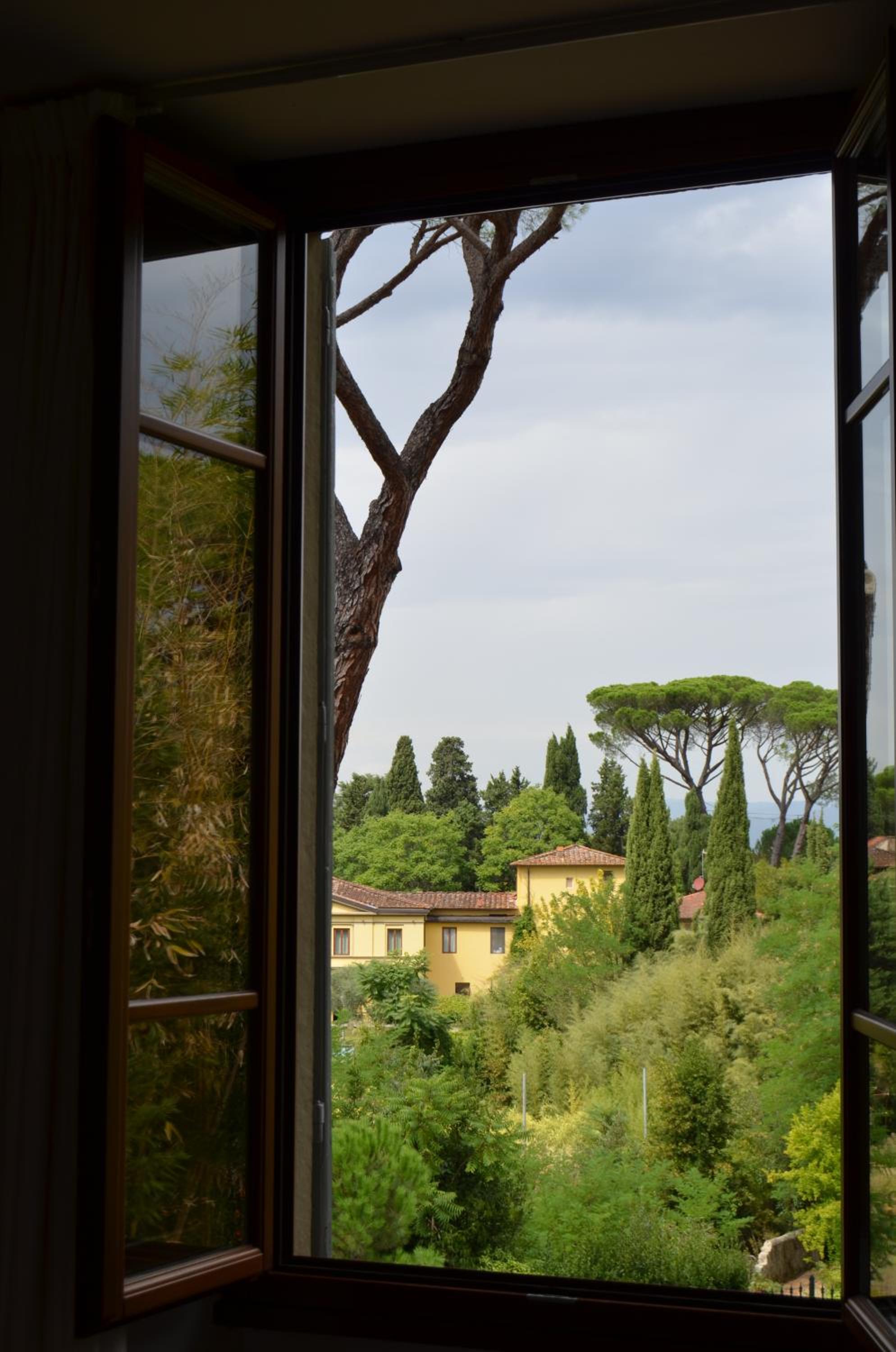 Villa Lia - Apartment in Villa with private garden and Pool