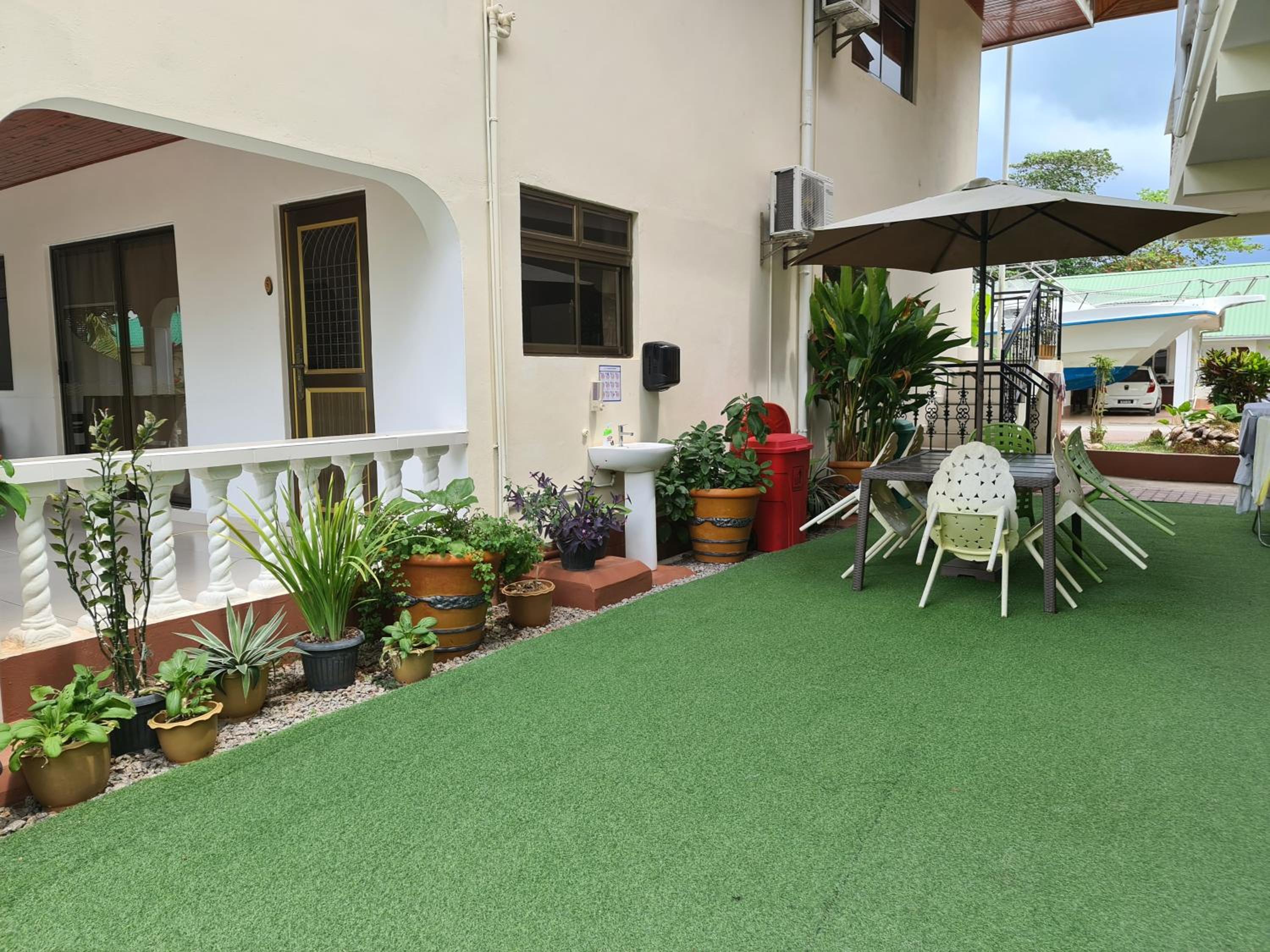 Tourterelle Holiday Home photo 5