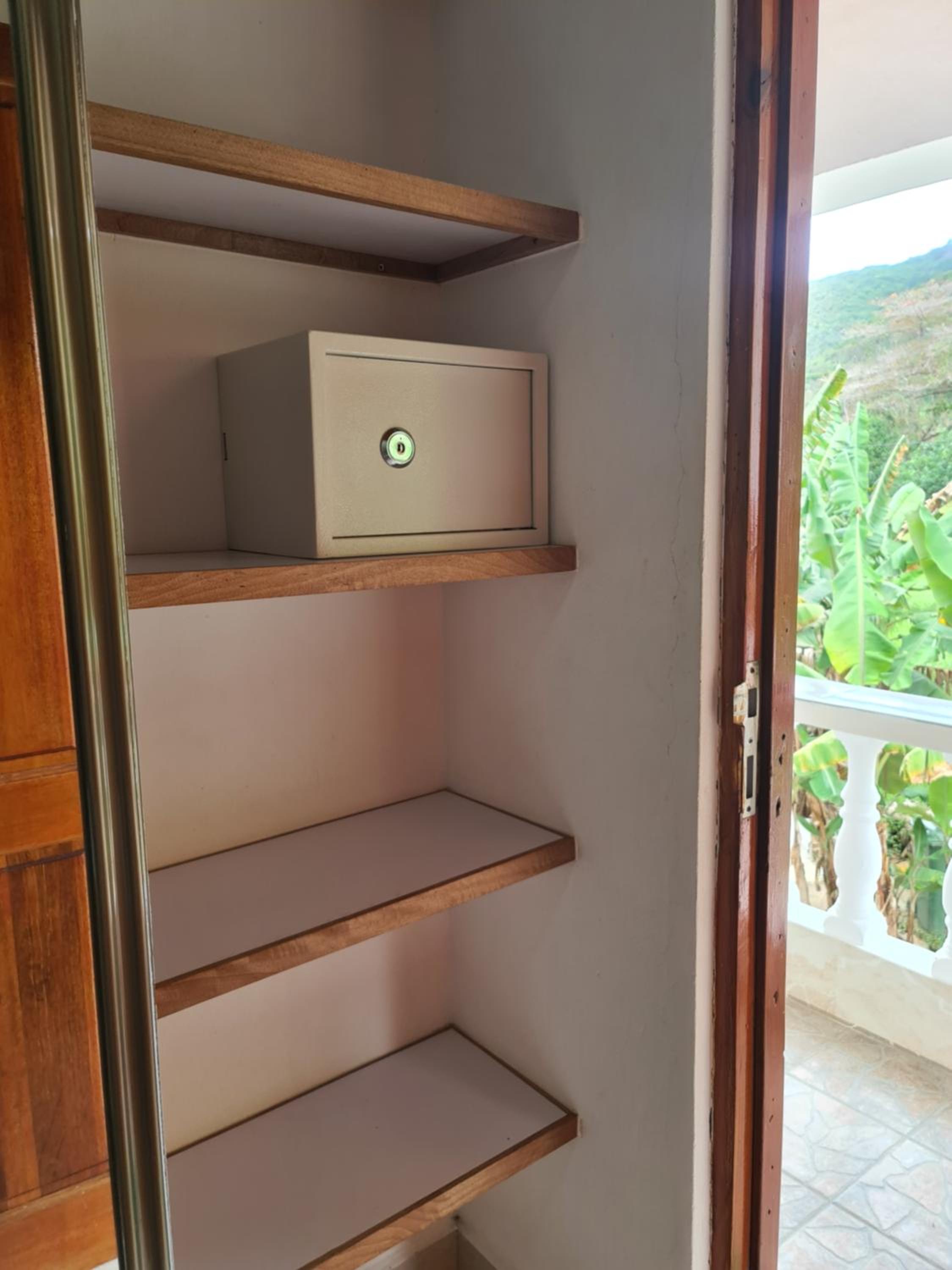 Tourterelle Holiday Home